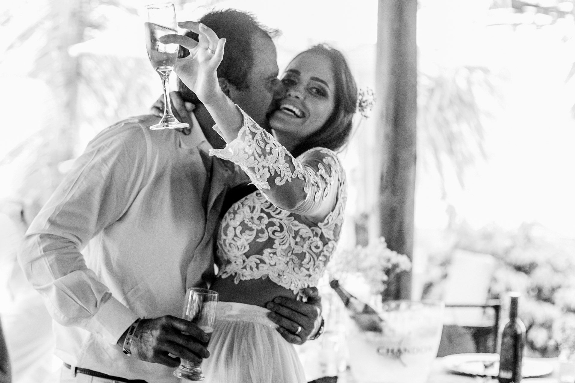 Casamento Núbia e João Henrique em Capitólio MG - 2 - 18