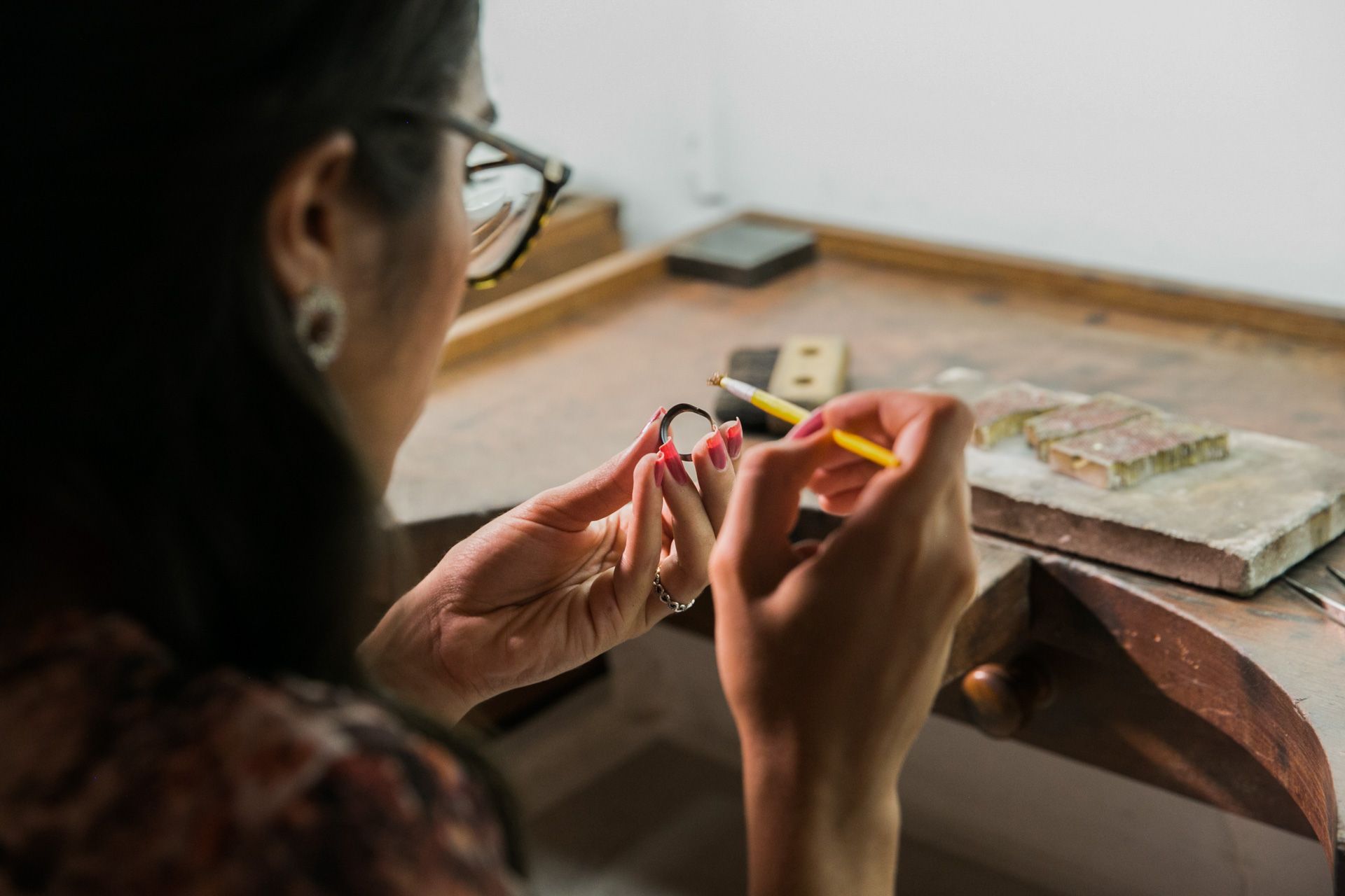 Sessão Pré Casamento Carol e Saulo no Ateliê Labriola | Noivos Ourives - São Paulo SP - 2 - 9
