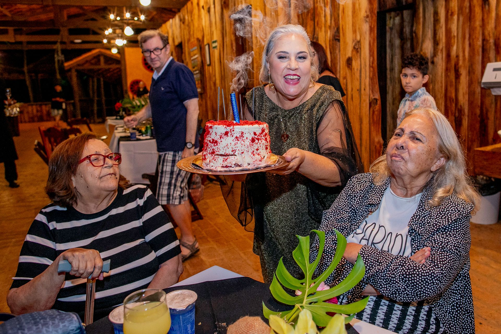 Aniversário de 60 anos da Cris em Cotia SP - 2 - 20