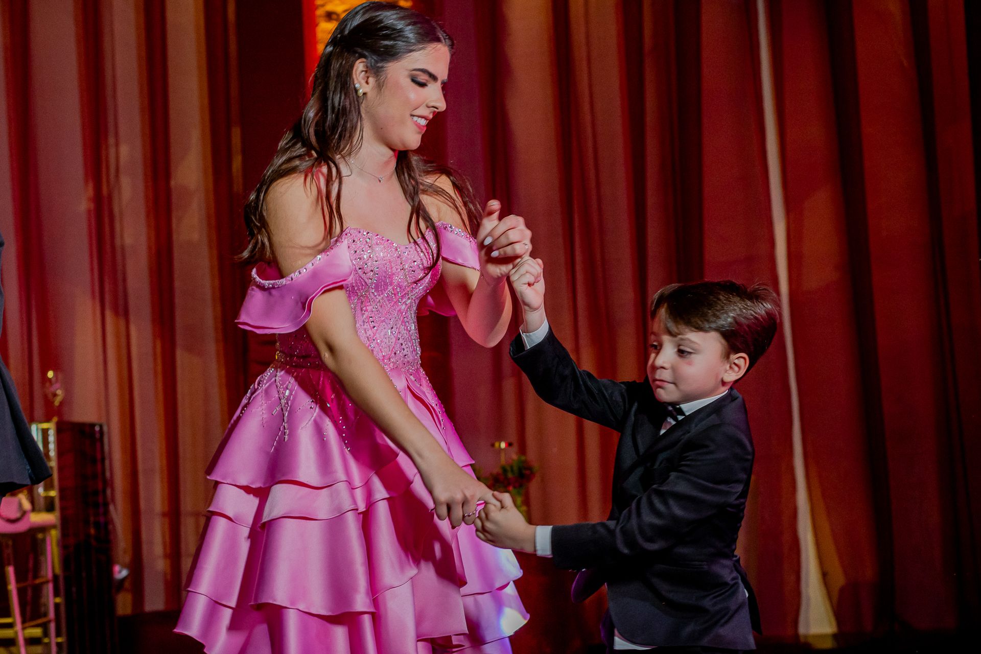 Aniversário da Debutante Beatriz Bertozzi em São Sebastião do Paraíso MG - 2 - 15