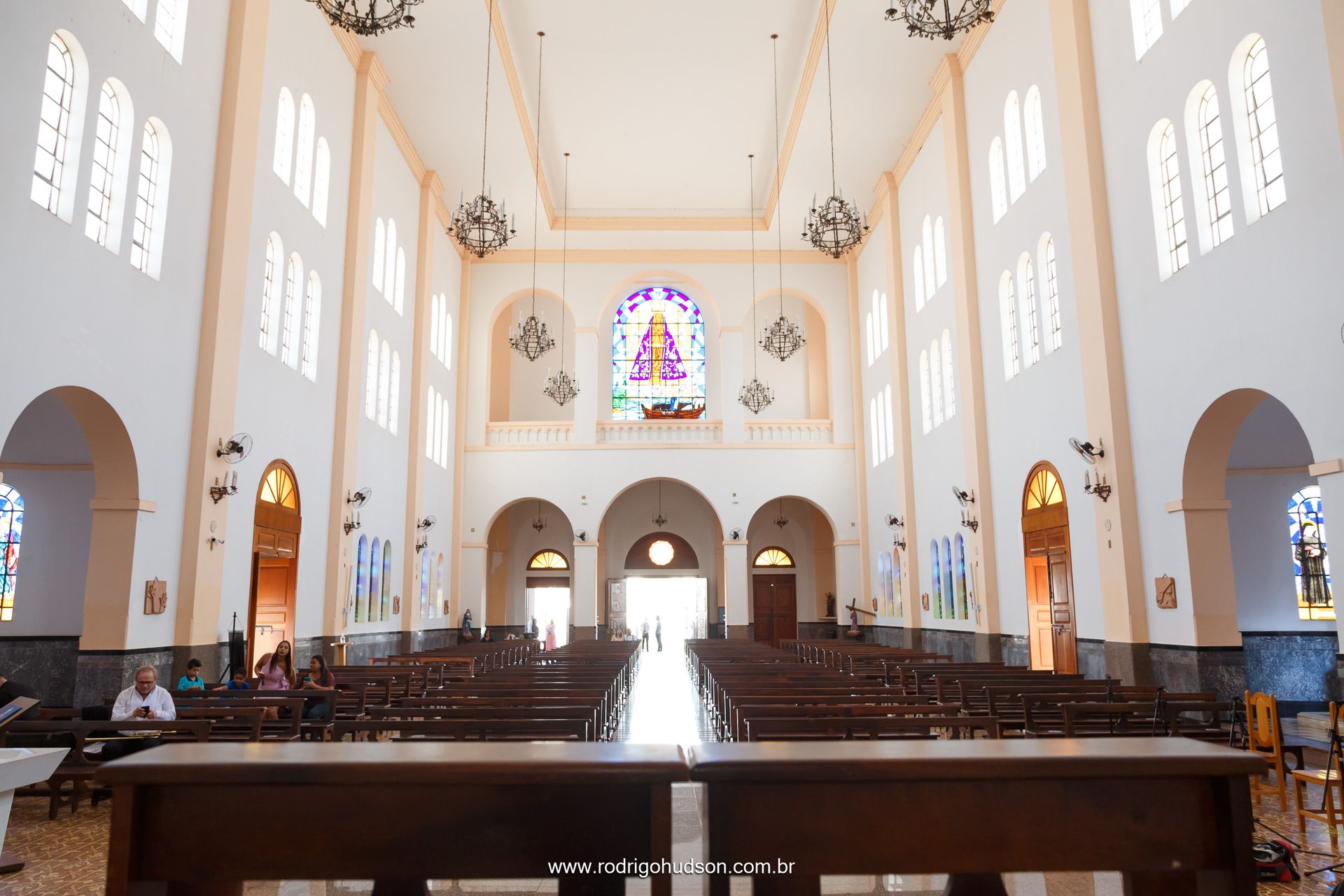 Casamento de Ângela e Bruno no Santuário de Nossa Senhora Aparecida de Jaboticabal - SP - 1 - 2