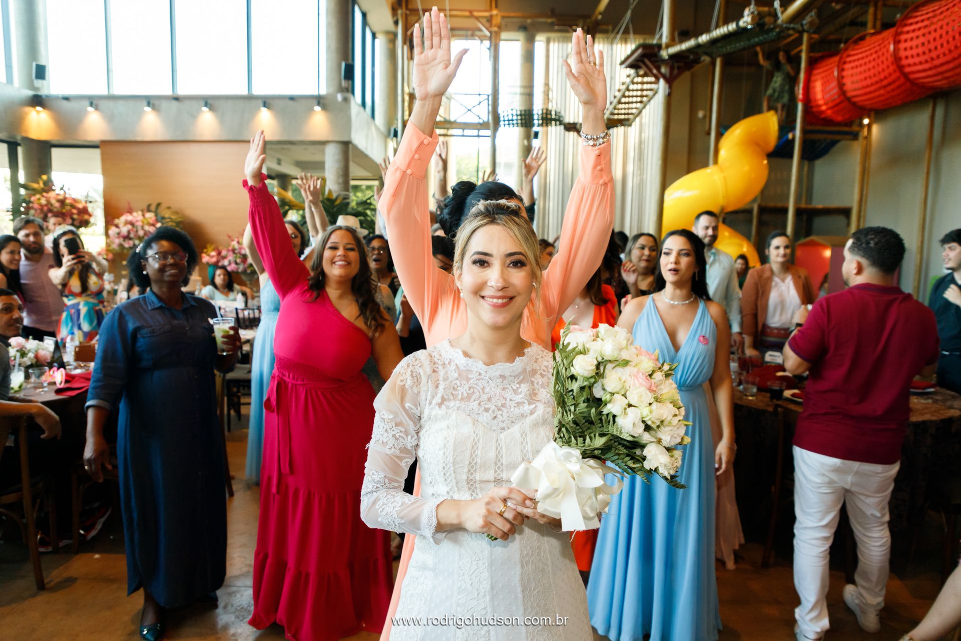 Casamento de Ângela e Bruno no Santuário de Nossa Senhora Aparecida de Jaboticabal - SP - 1 - 3