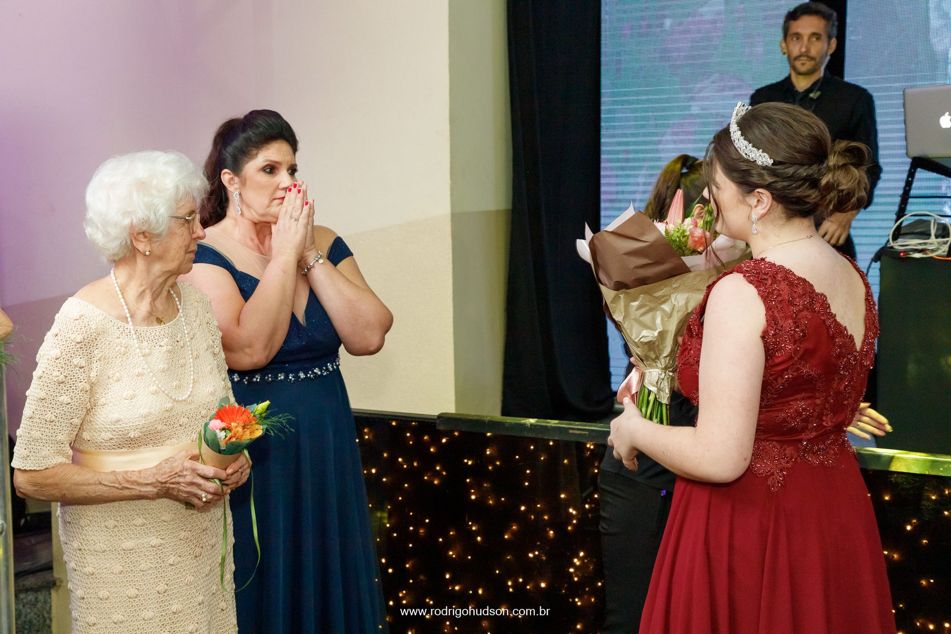 Lara Arré 15 anos no Rotary Clube de Jaboticabal - SP - 1 - 75