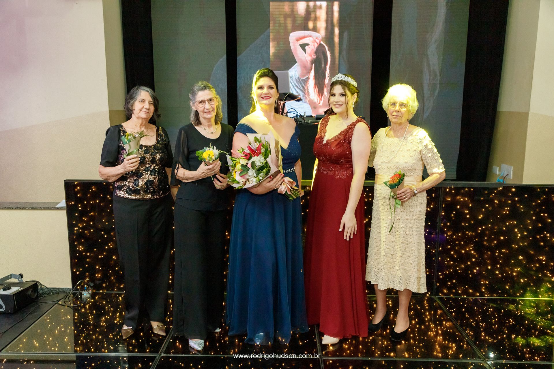 Lara Arré 15 anos no Rotary Clube de Jaboticabal - SP - 1 - 77