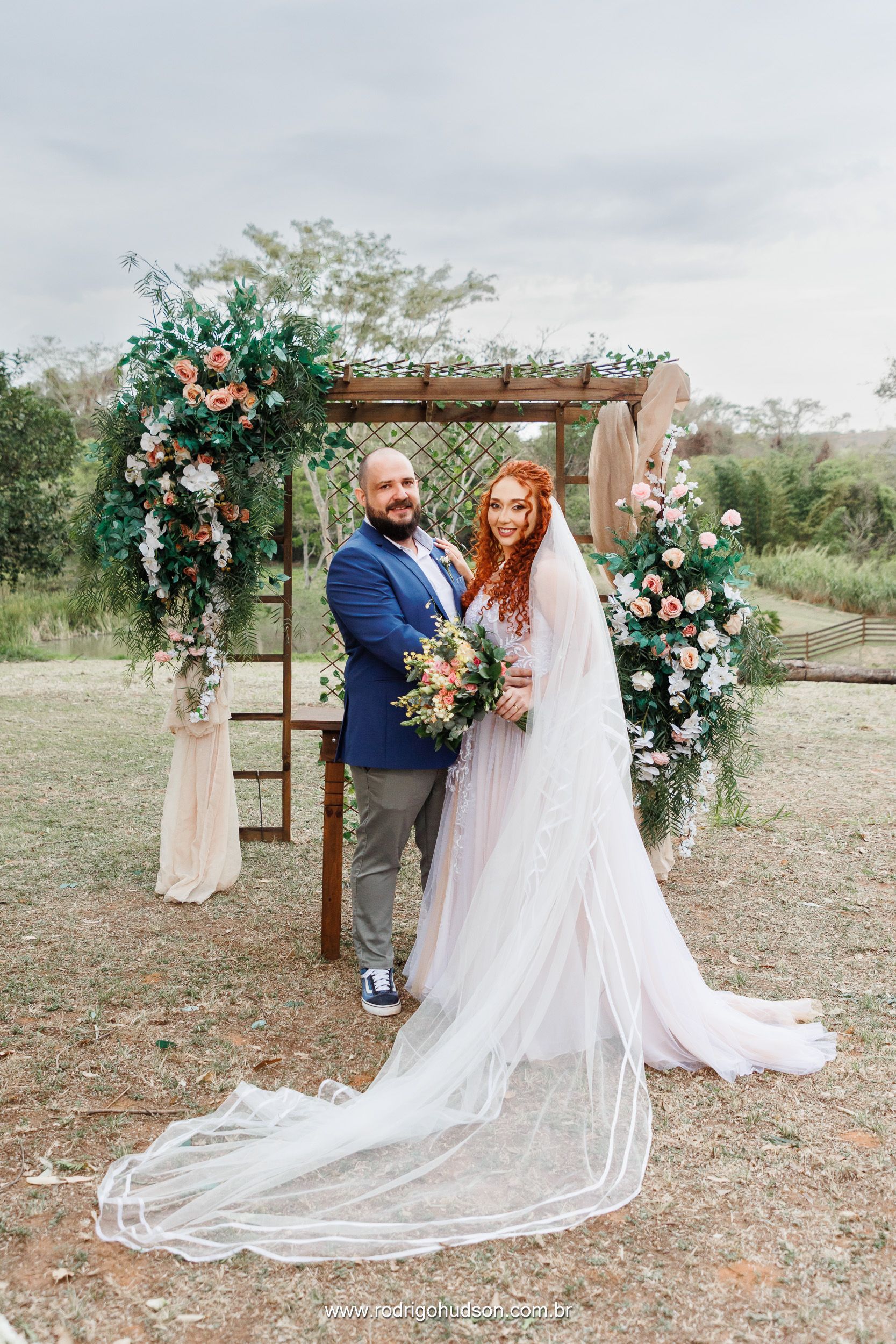 Casamento de Emiliene e Otávio no Sítio dos Eucalíptos em Monte Alto - SP - 1 - 1