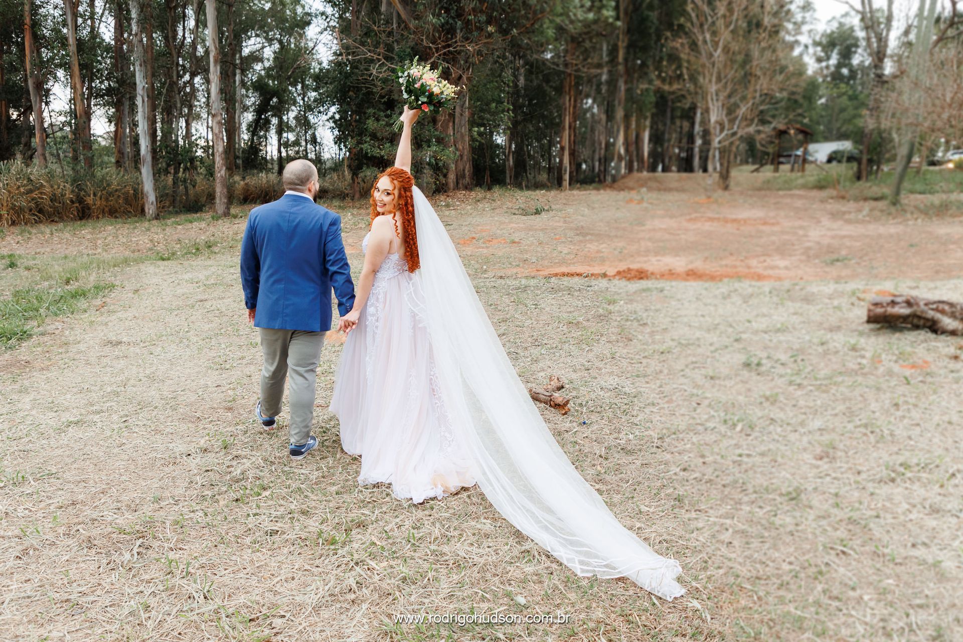 Casamento de Emiliene e Otávio no Sítio dos Eucalíptos em Monte Alto - SP - 1 - 0