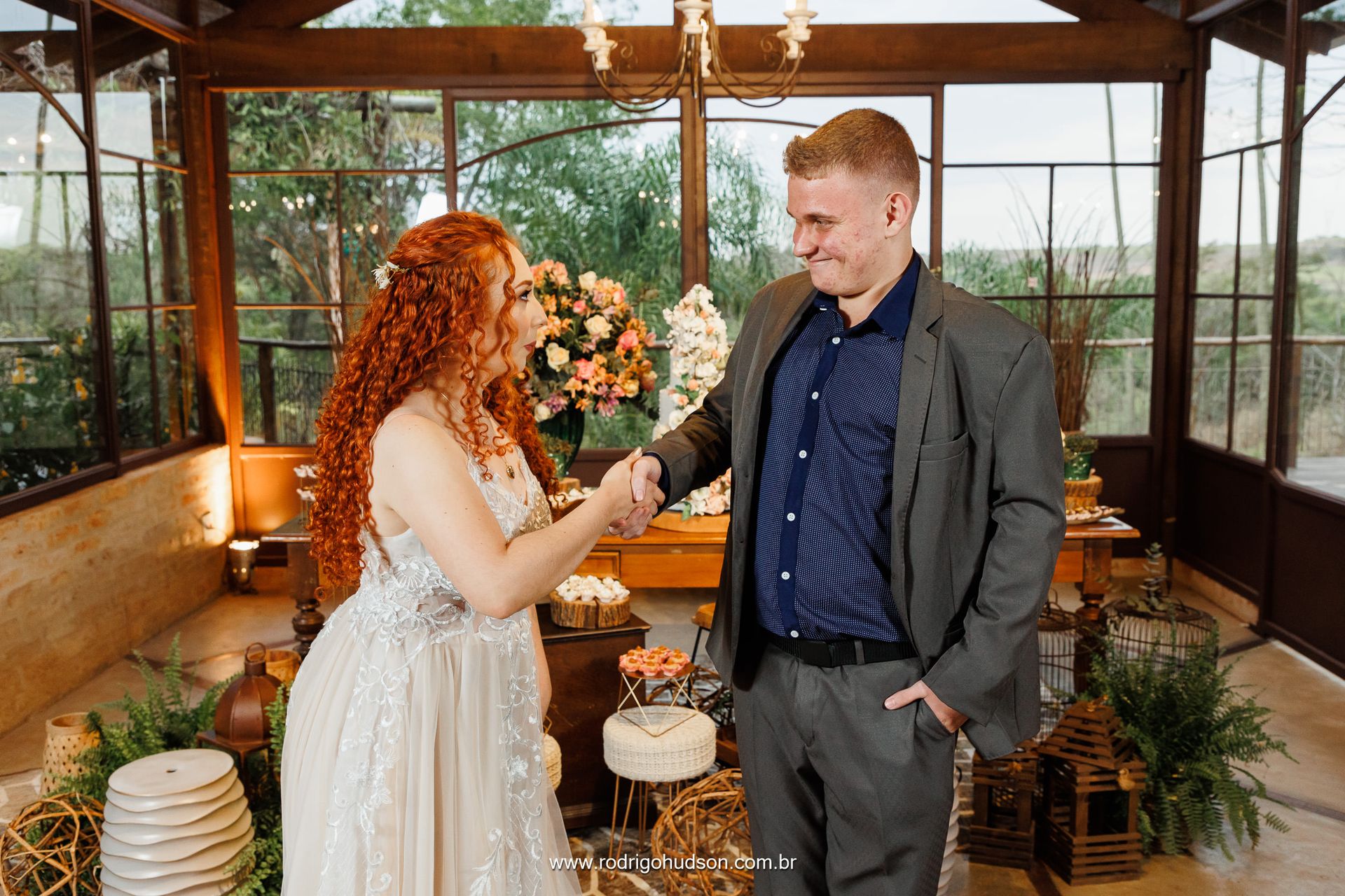 Casamento de Emiliene e Otávio no Sítio dos Eucalíptos em Monte Alto - SP - 1 - 3