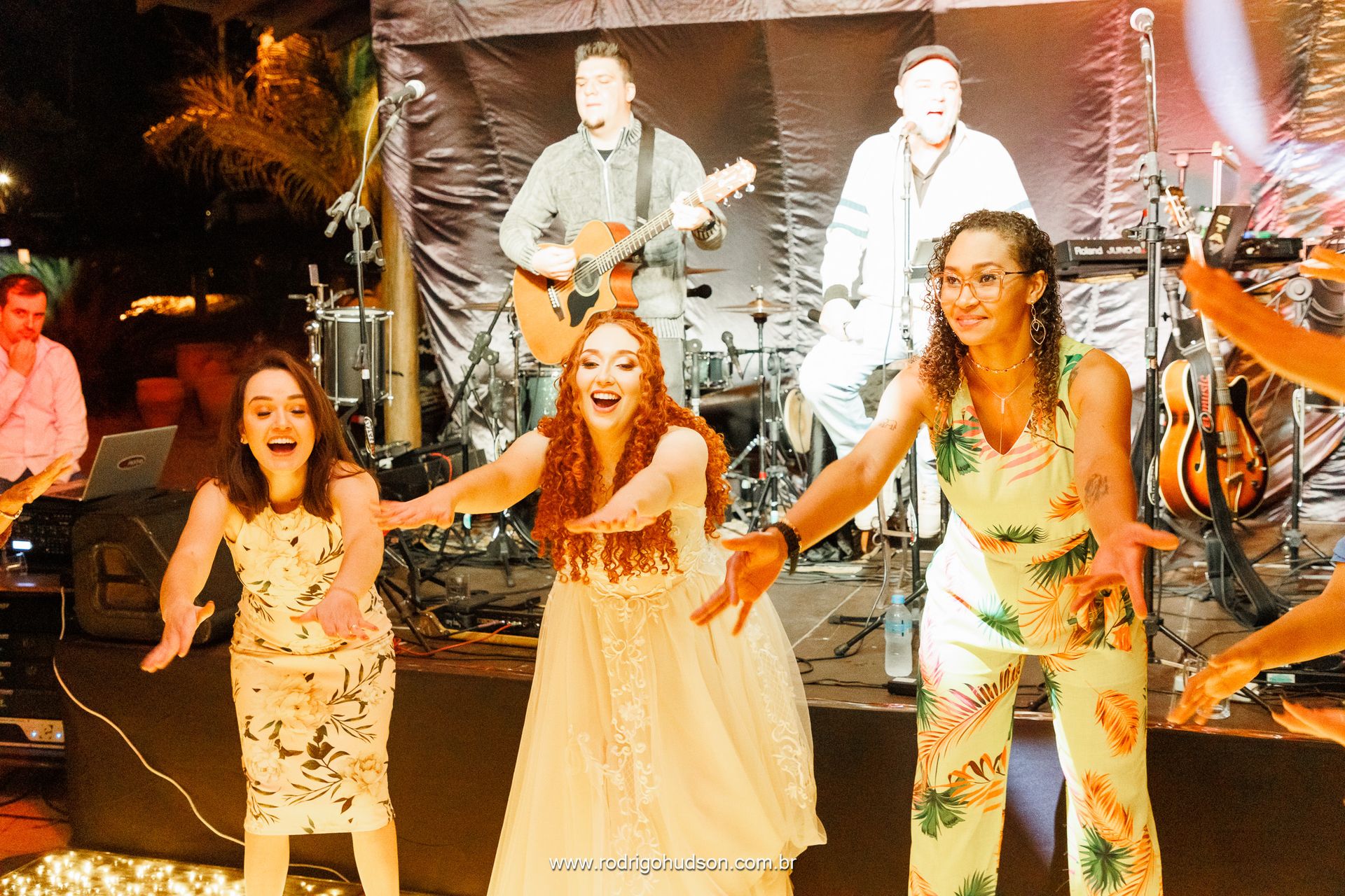 Casamento de Emiliene e Otávio no Sítio dos Eucalíptos em Monte Alto - SP - 1 - 1