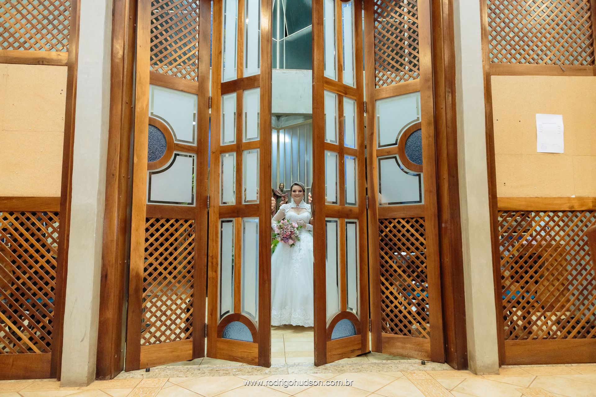 Casamento de Letícia e Denis na Igreja São Judas Tadeu de Jaboticabal - SP - 2 - 3