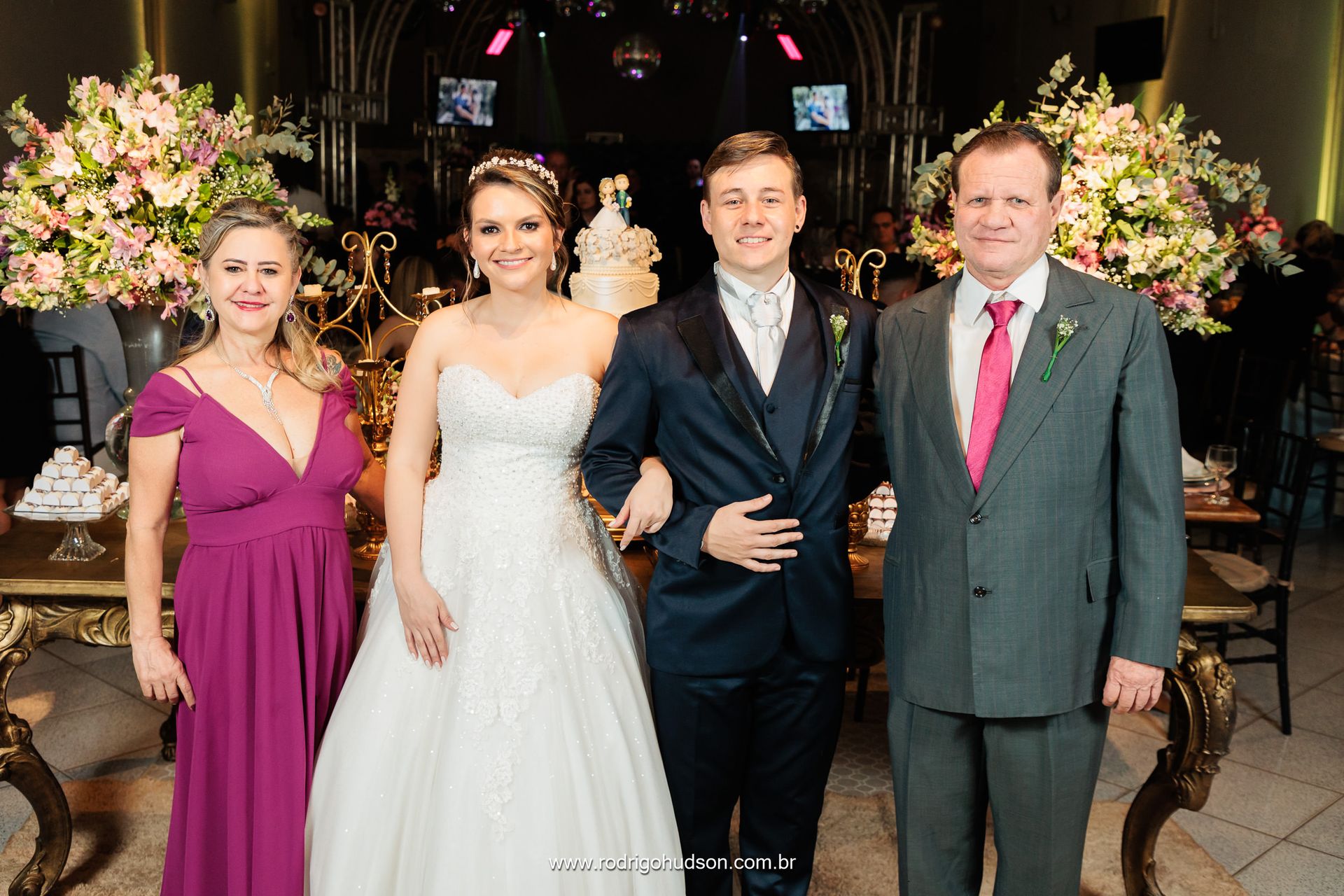 Casamento de Letícia e Denis na Igreja São Judas Tadeu de Jaboticabal - SP - 2 - 0