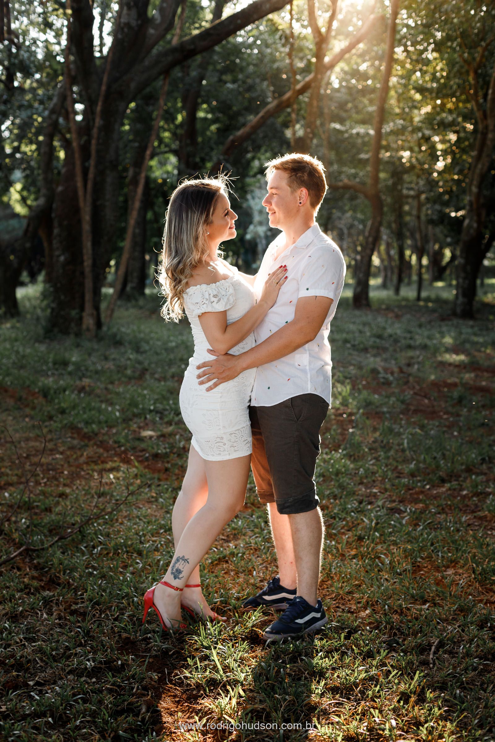 Ensaio Pré Wedding de Letícia e Denis na Unesp e Santo André Store em Jaboticabal - SP - 1 - 2