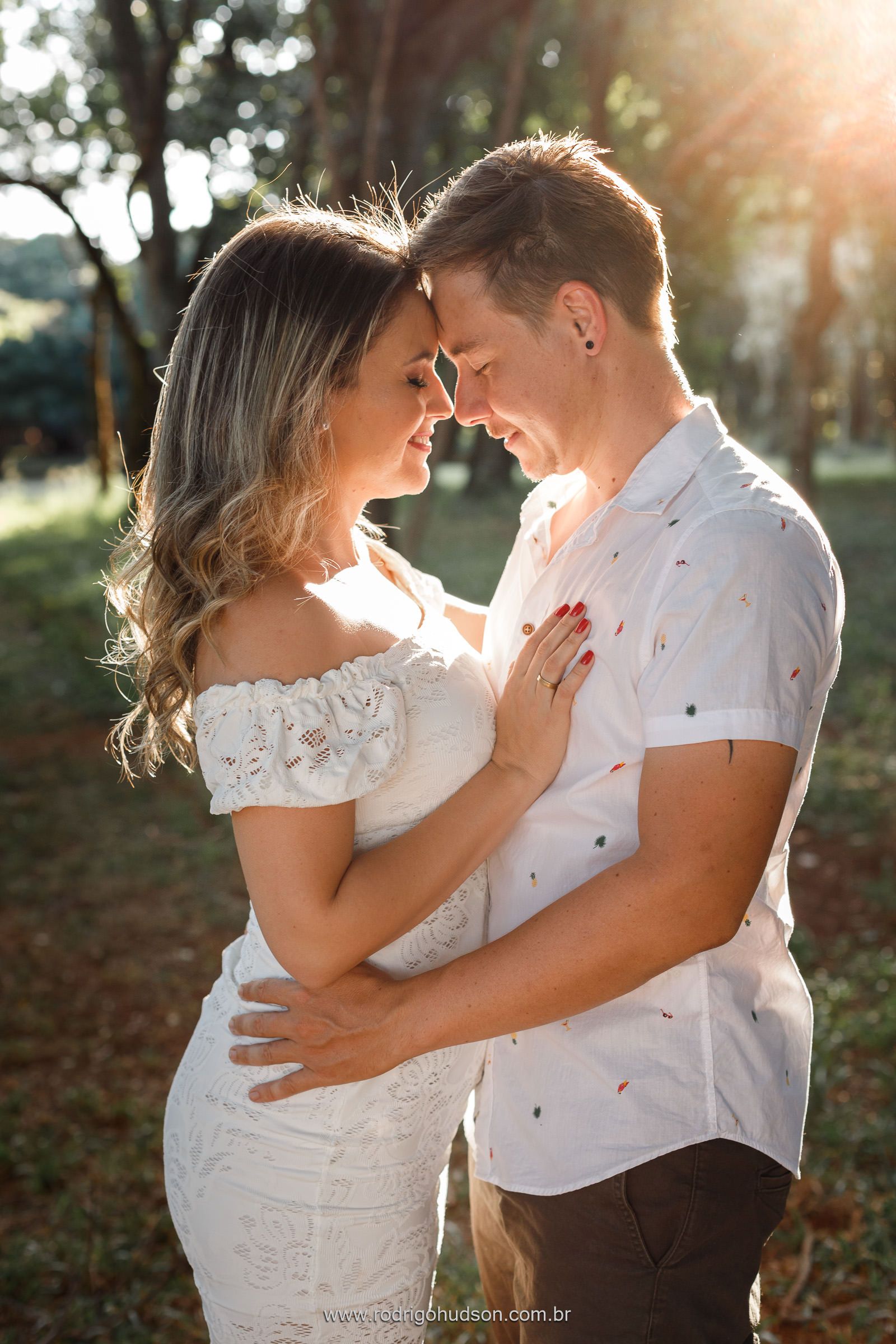 Ensaio Pré Wedding de Letícia e Denis na Unesp e Santo André Store em Jaboticabal - SP - 1 - 3