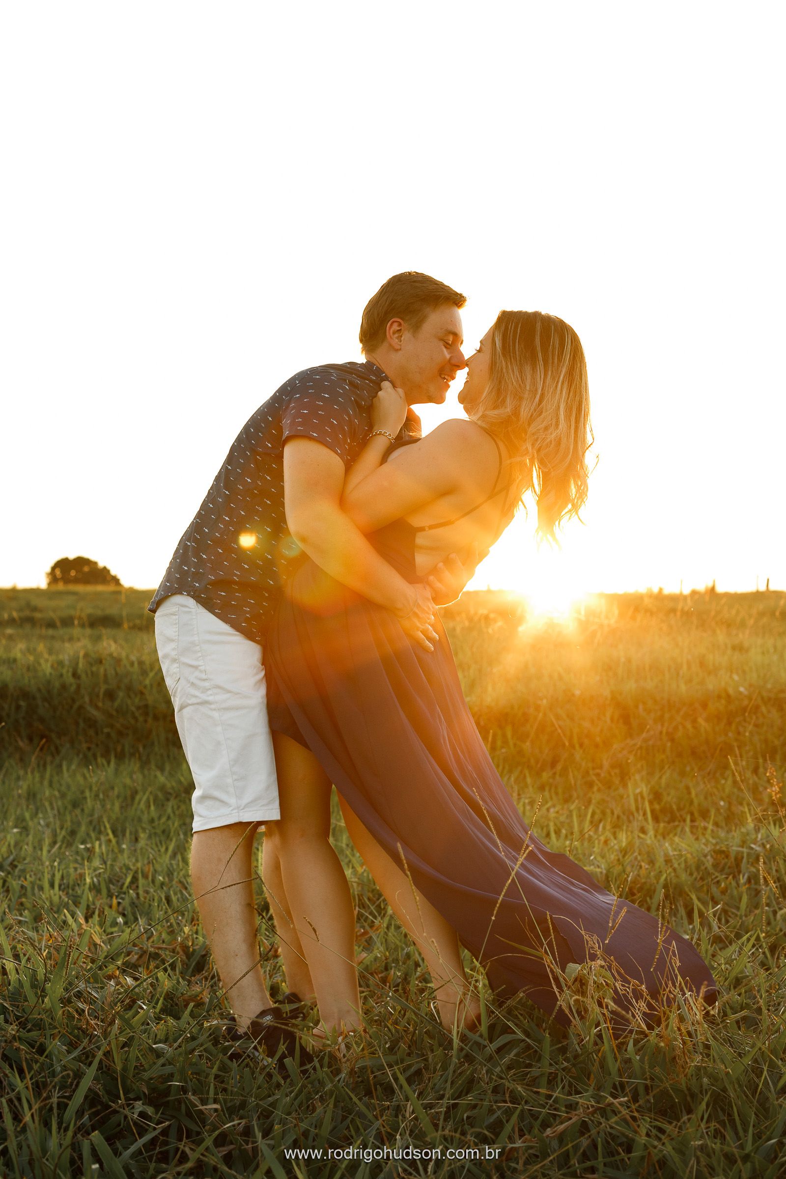 Ensaio Pré Wedding de Letícia e Denis na Unesp e Santo André Store em Jaboticabal - SP - 1 - 2