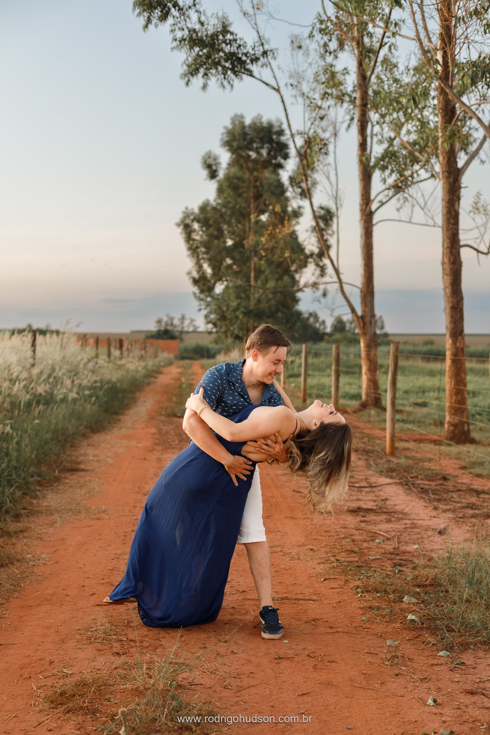 Ensaio Pré Wedding de Letícia e Denis na Unesp e Santo André Store em Jaboticabal - SP - 1 - 3