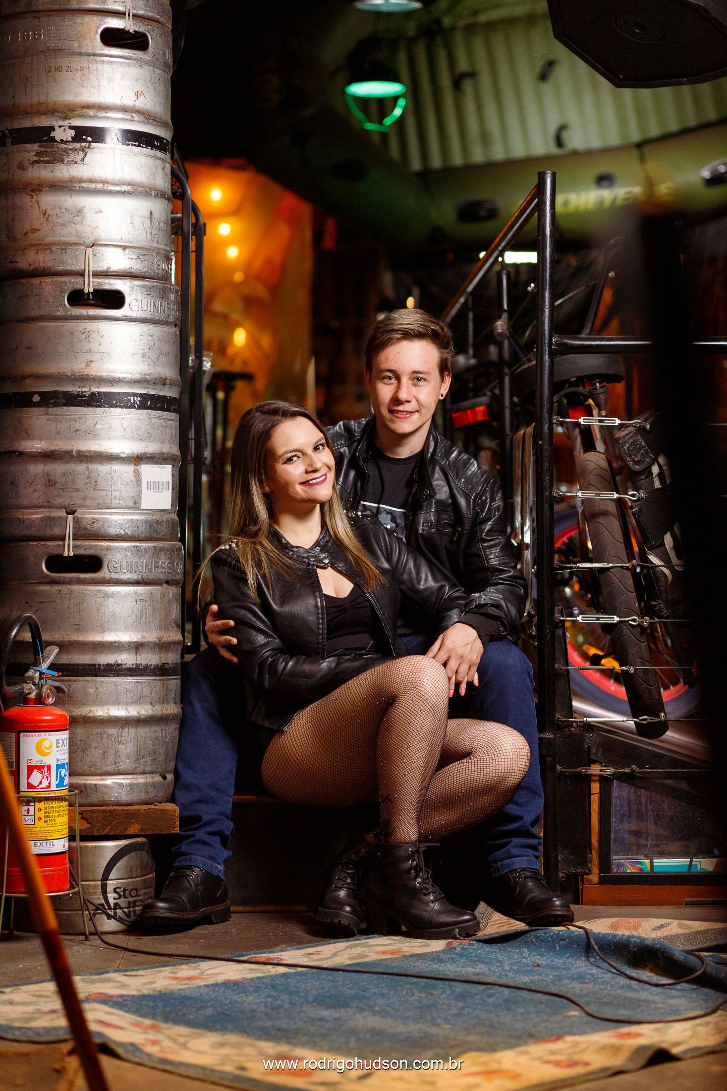 Ensaio Pré Wedding de Letícia e Denis na Unesp e Santo André Store em Jaboticabal - SP - 1 - 3