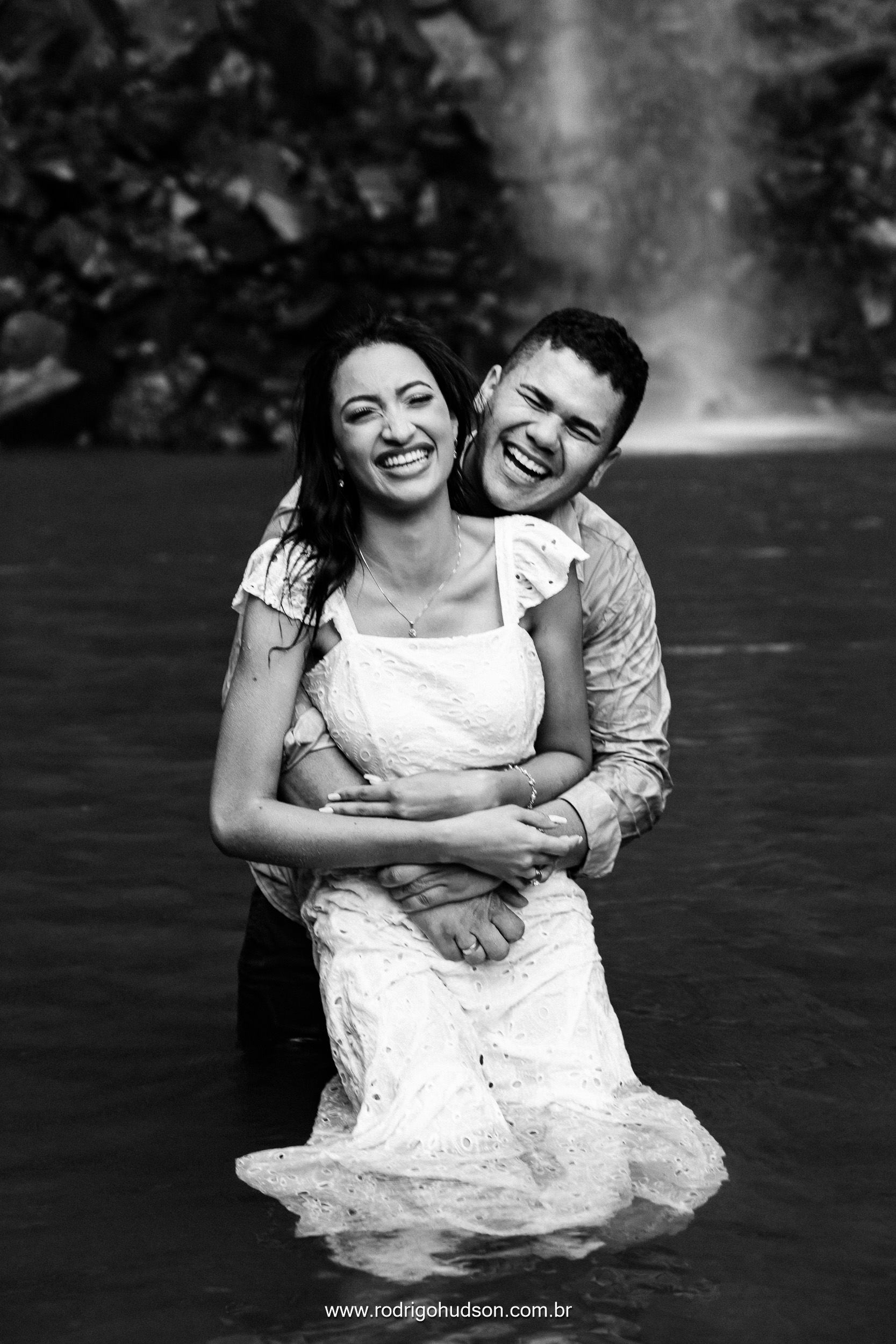 Ensaio Pré Wedding de Thalyta e Felipe no Saltão Paque de Ecoturismo - Brotas - SP - 1 - 3