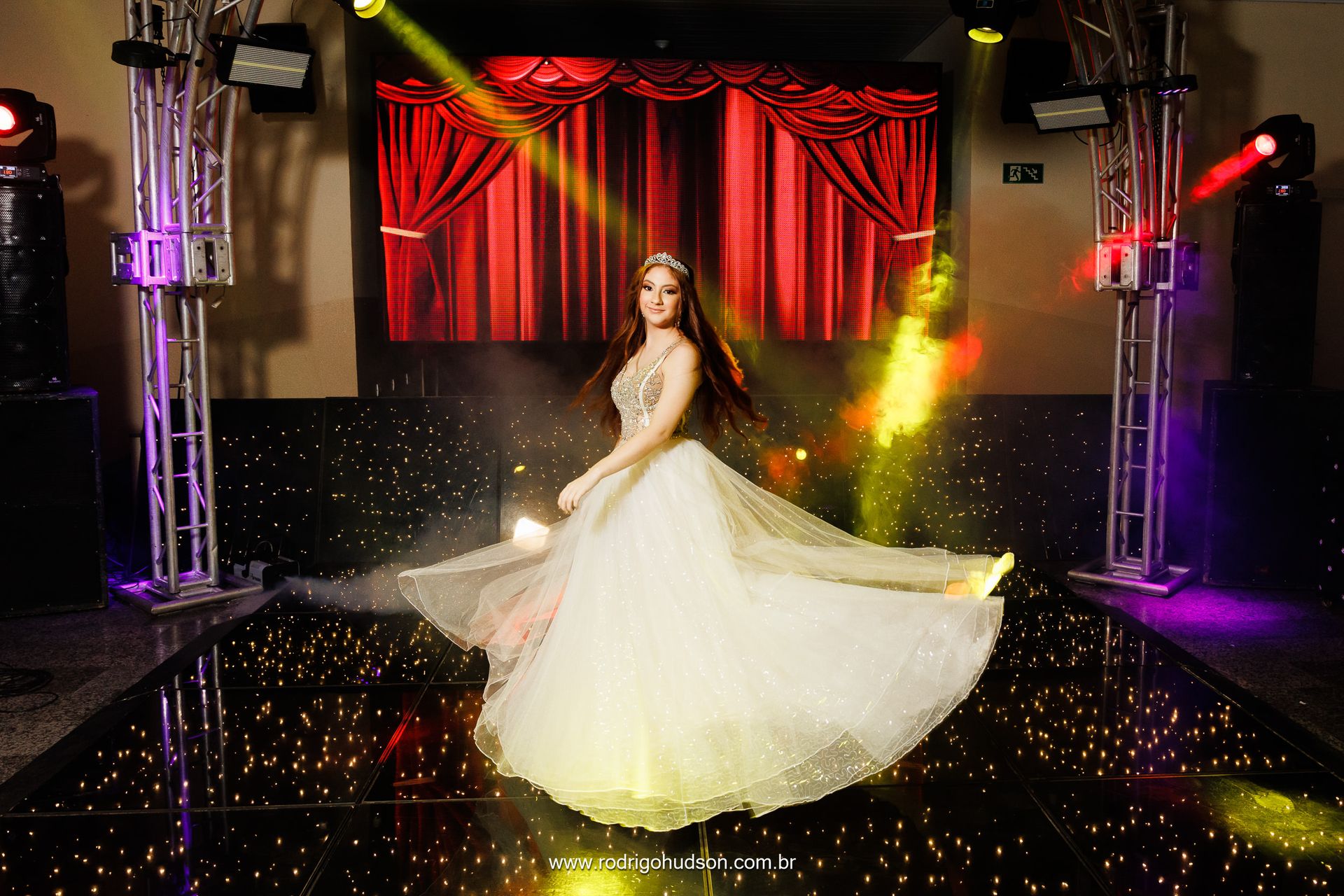 Valentina Mello e seus 15 anos - 1 - 51