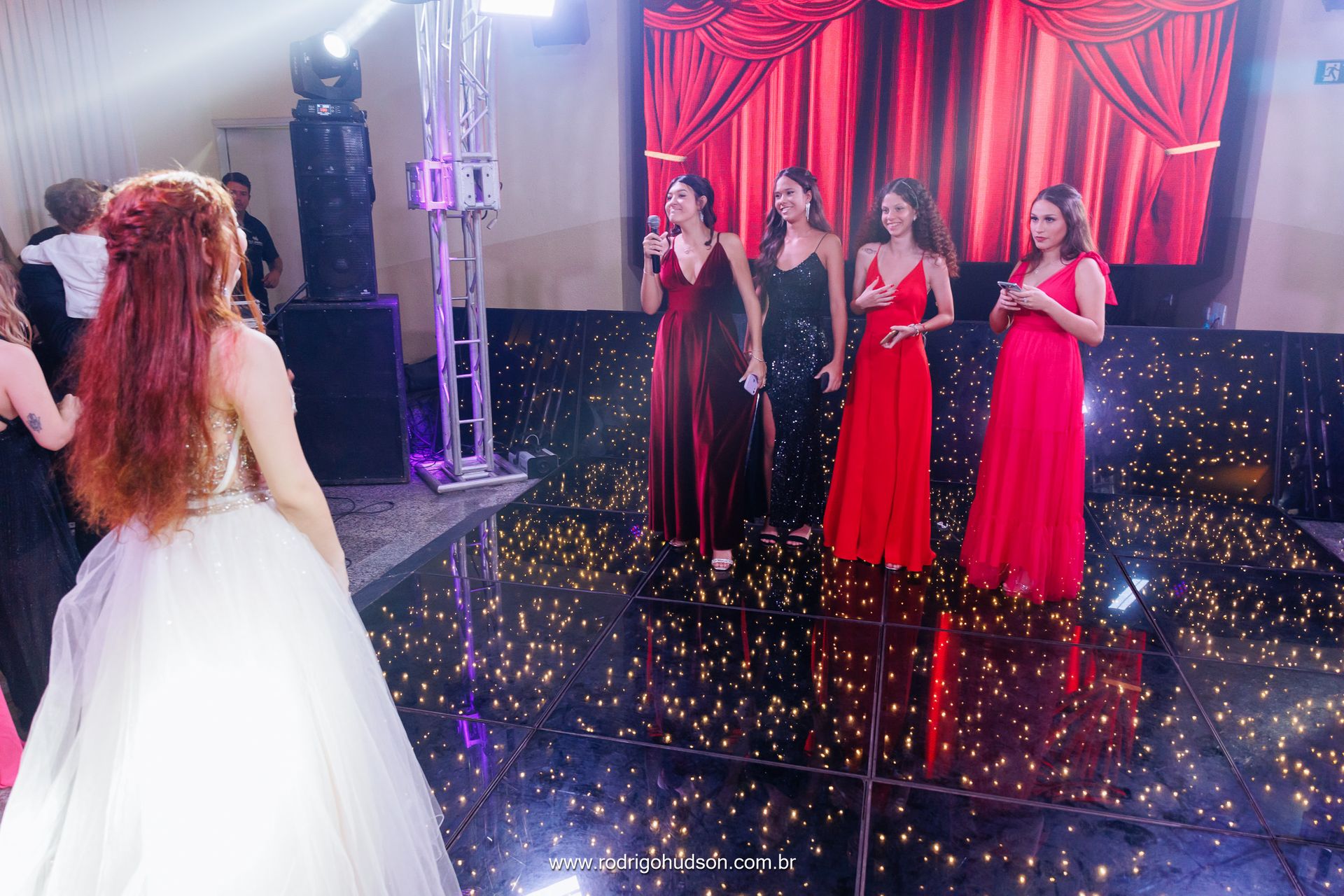 Valentina Mello e seus 15 anos - 1 - 85