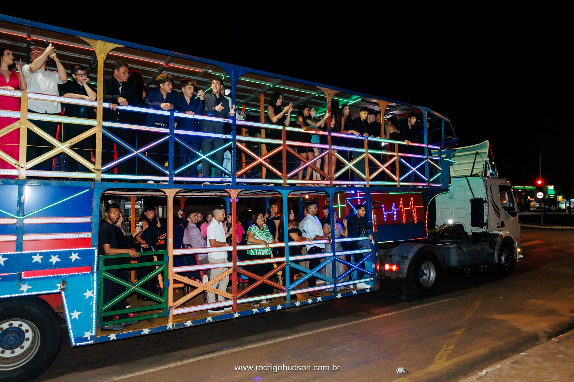 Valentina Mello e seus 15 anos - 1 - 96