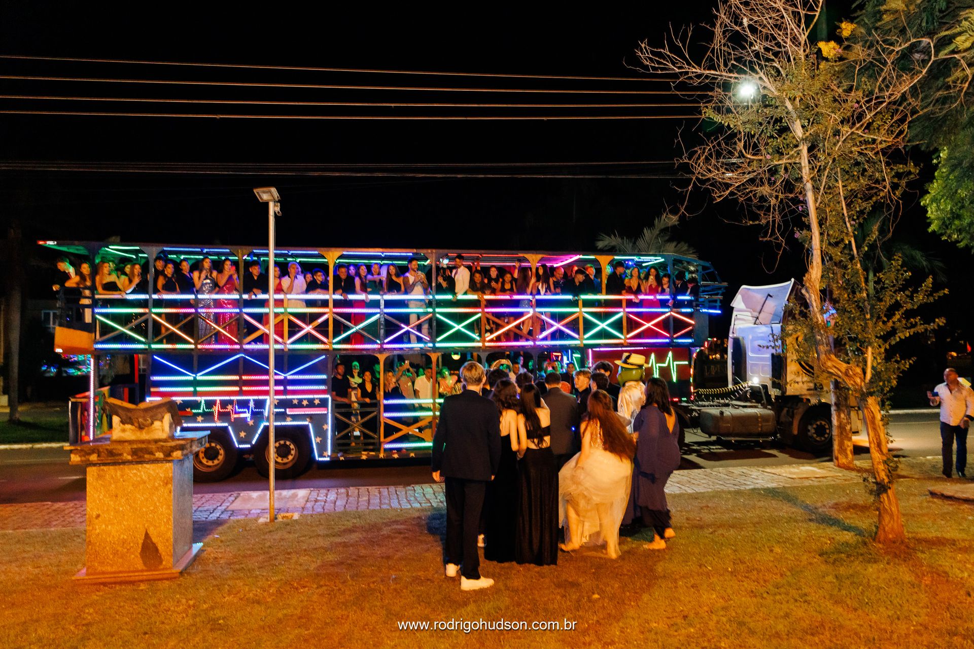 Valentina Mello e seus 15 anos - 1 - 100