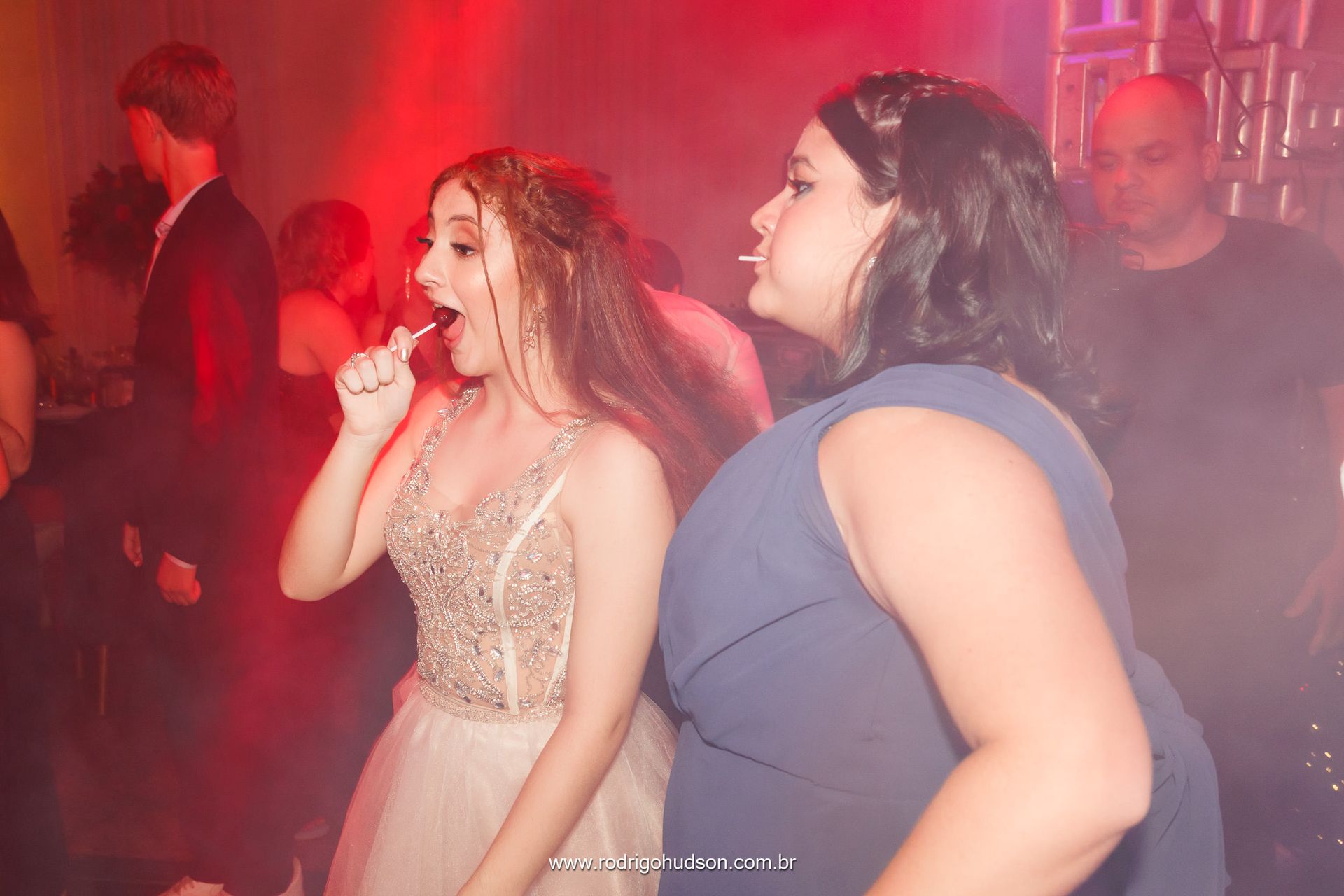 Valentina Mello e seus 15 anos - 1 - 111