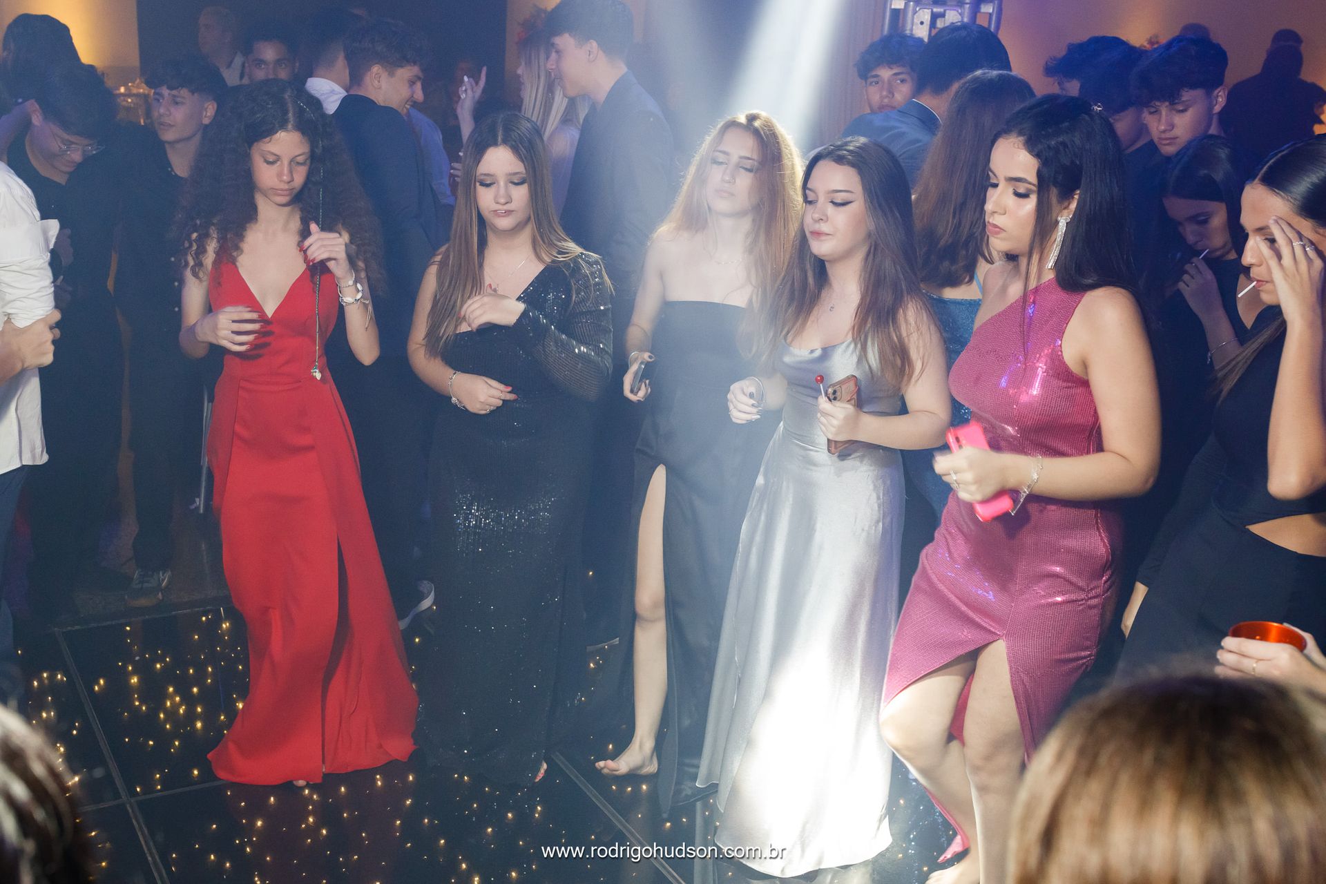 Valentina Mello e seus 15 anos - 1 - 120