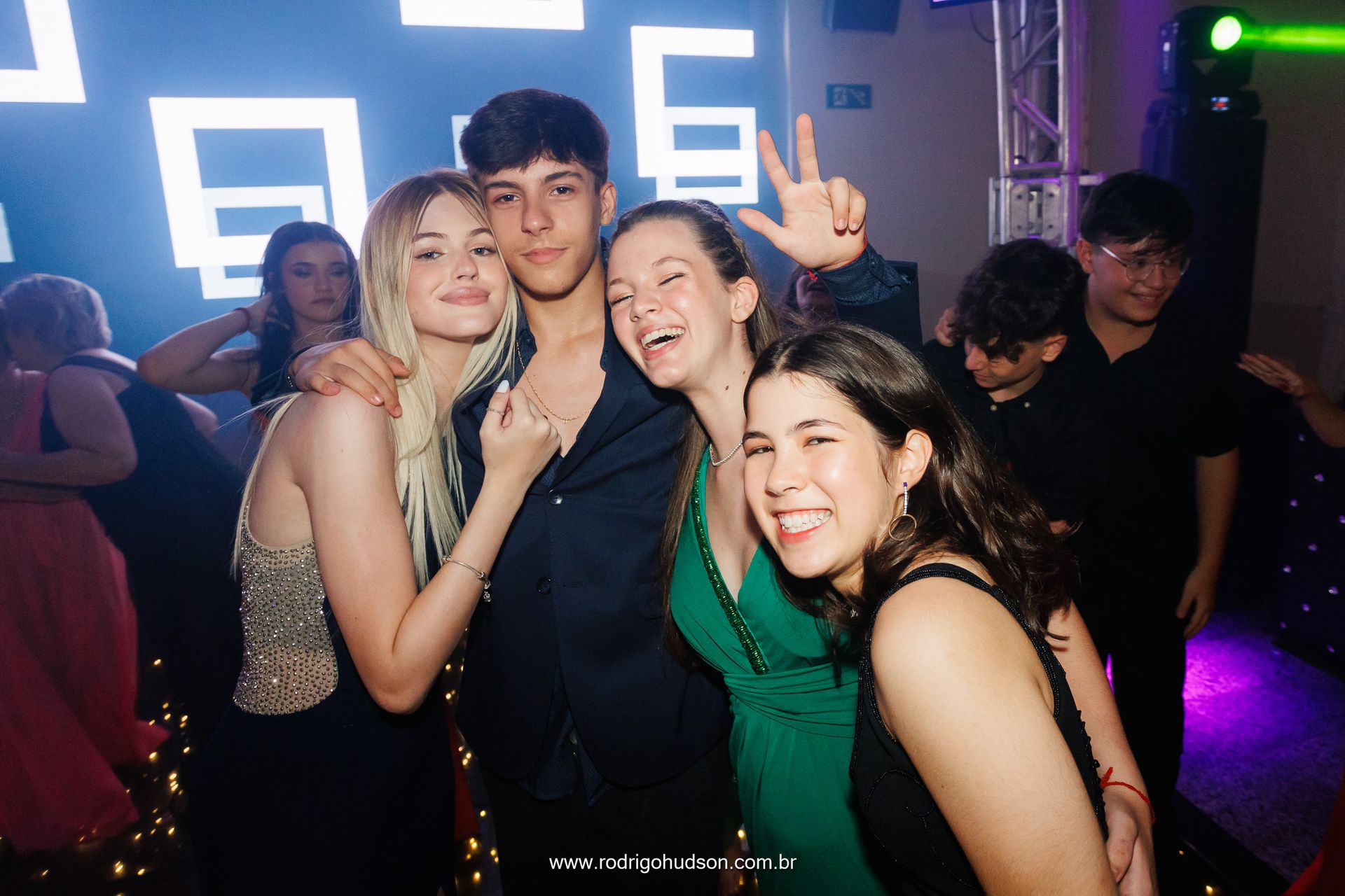 Valentina Mello e seus 15 anos - 1 - 147