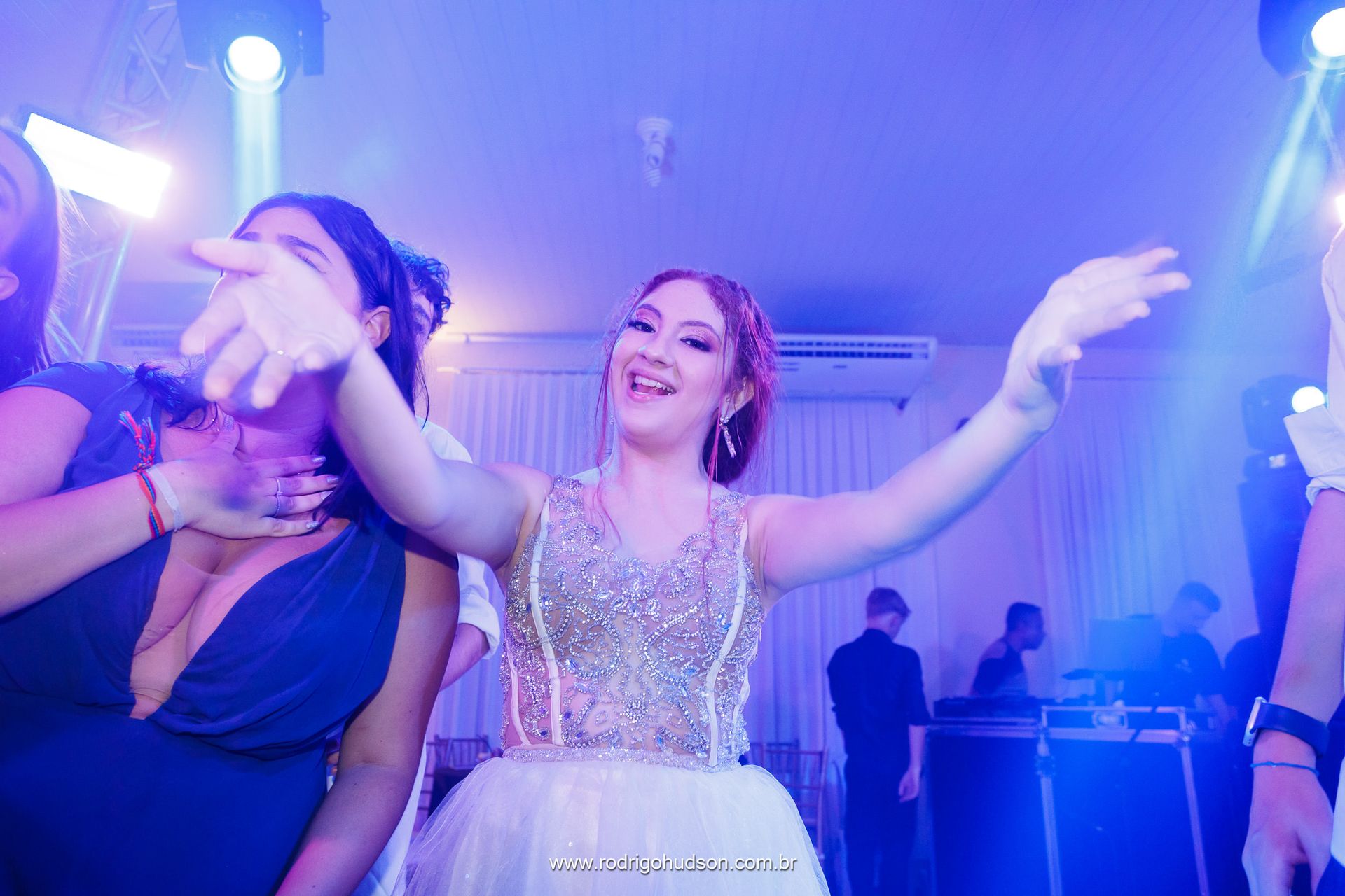 Valentina Mello e seus 15 anos - 1 - 155