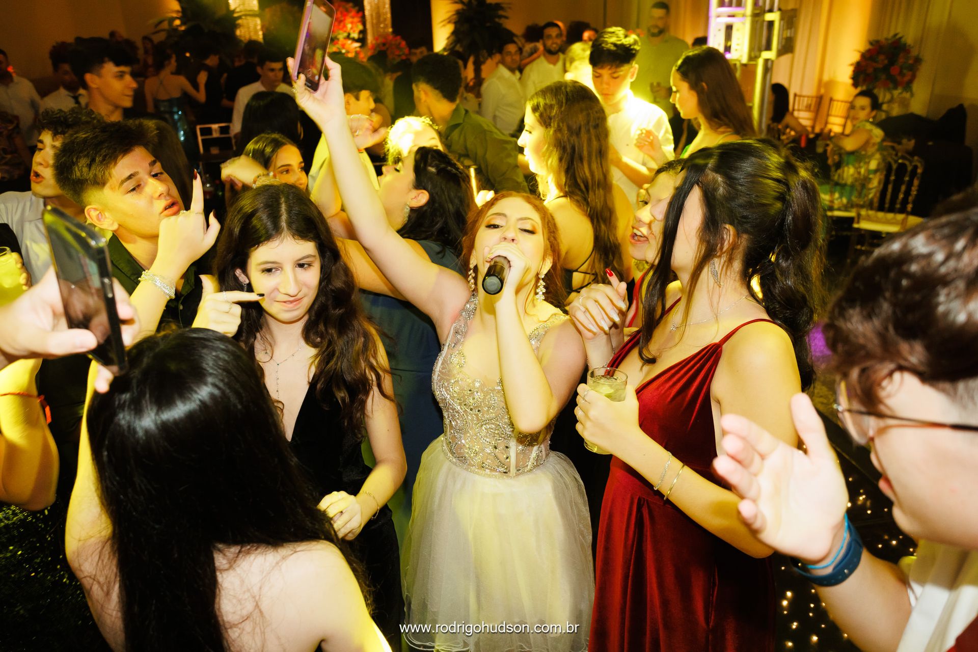 Valentina Mello e seus 15 anos - 1 - 159