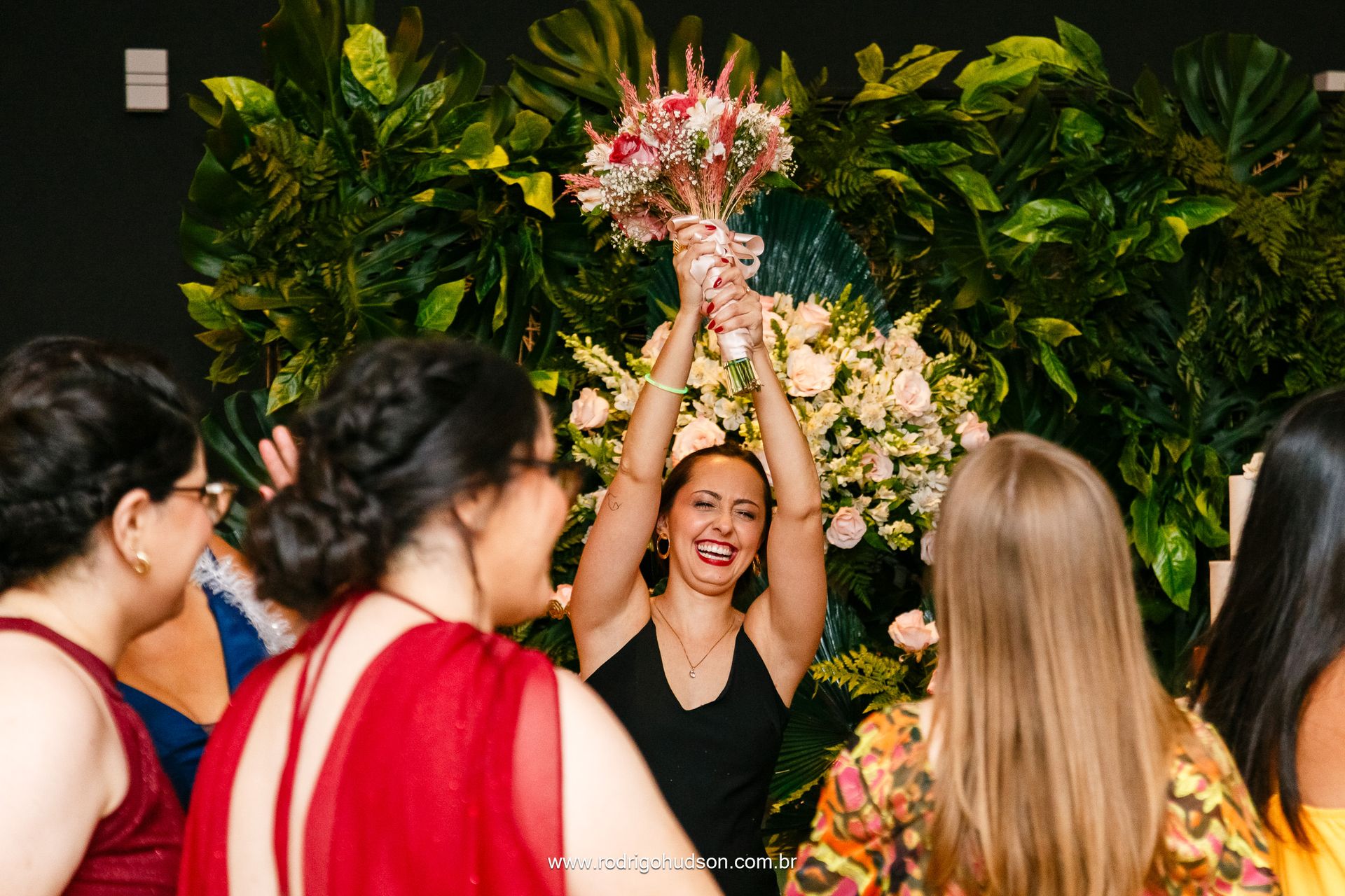 Casamento de Silvia e Rafael na Arena Primos em Jaboticabal - SP - 1 - 3
