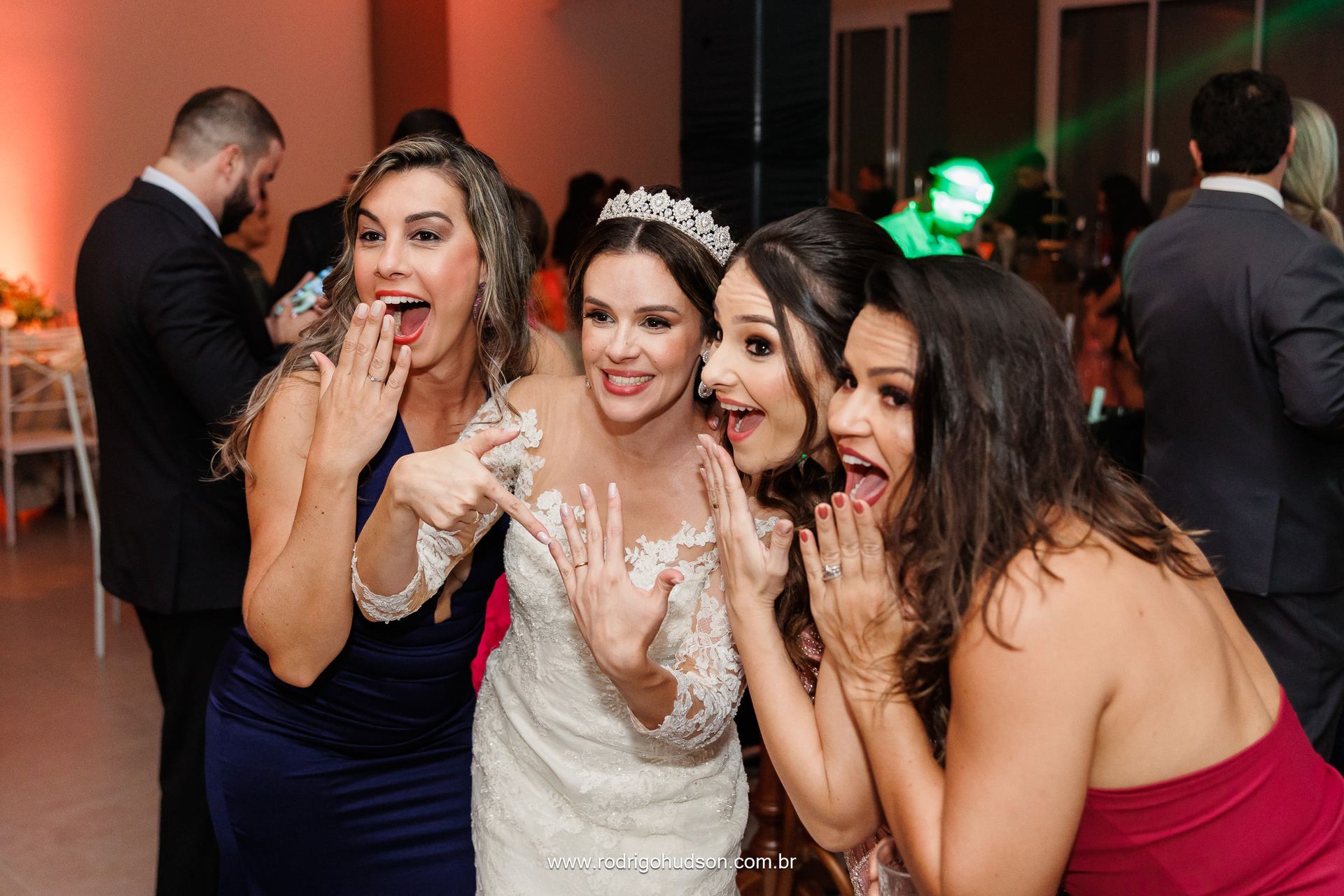 Casamento de Laura e Bruno no Lions Clube de Jaboticabal - SP - 1 - 3