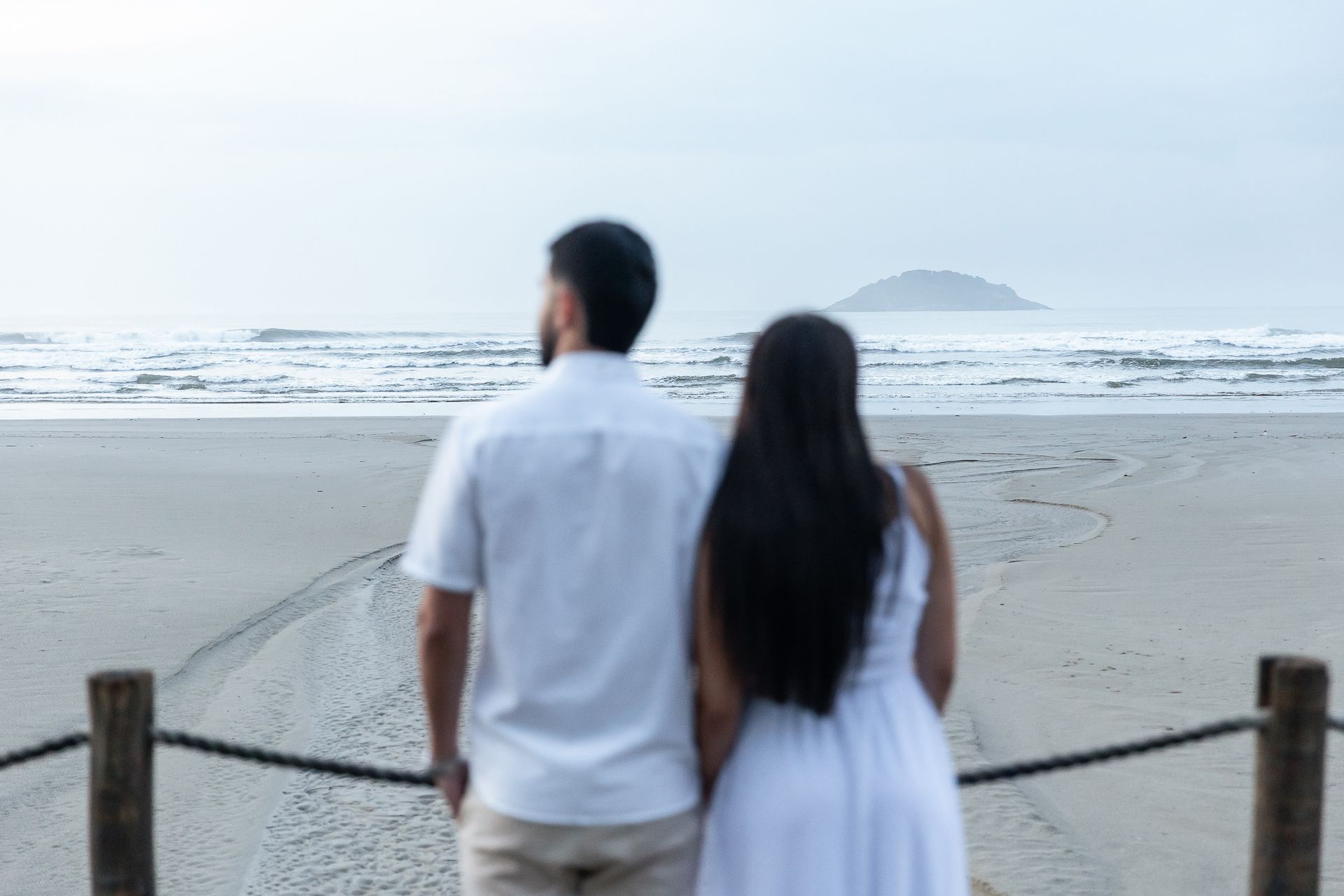 Ensaio Pré Wedding de Luiza e Guilherme em Riviera de São Lourenço - SP - 3 - 5