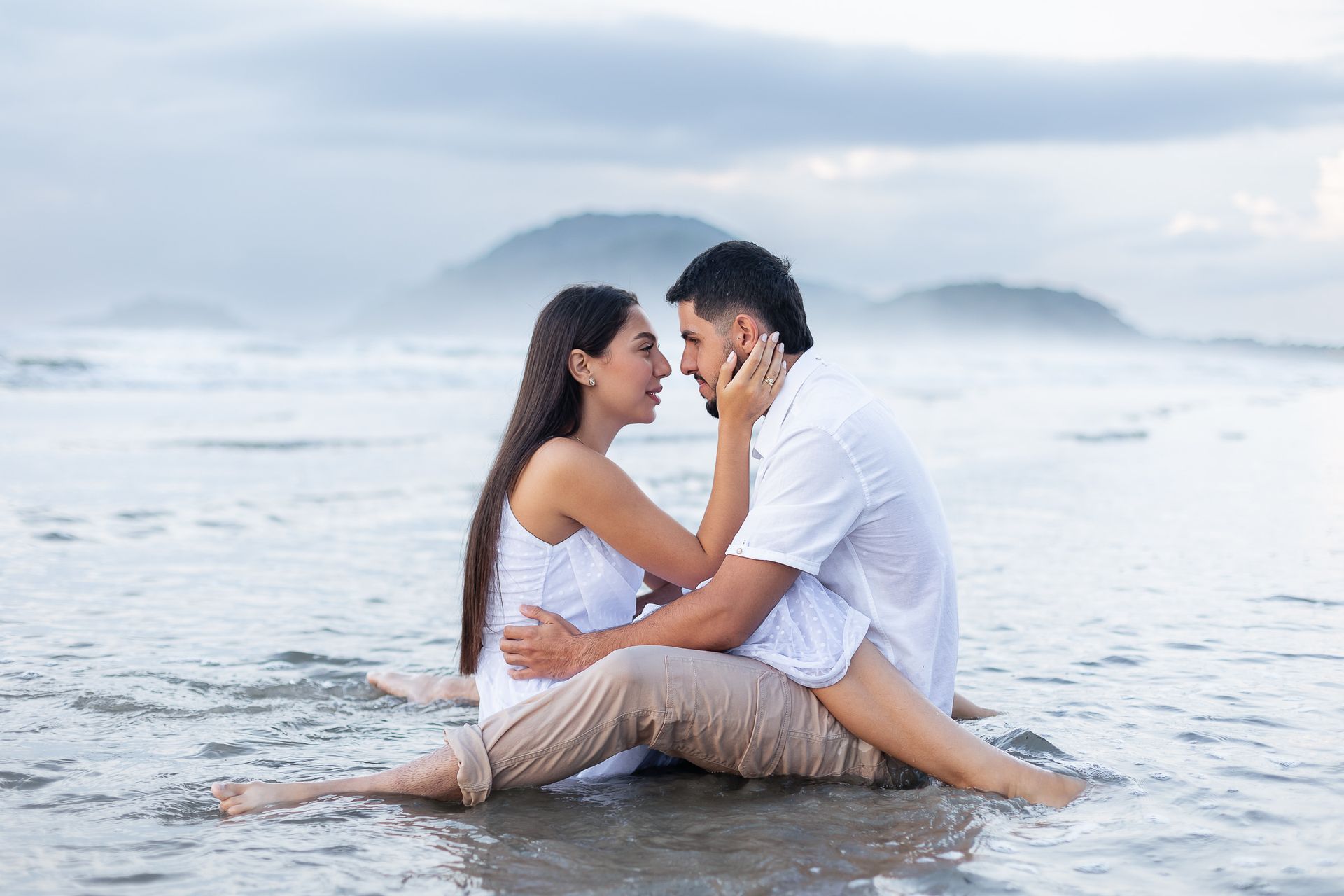 Ensaio Pré Wedding de Luiza e Guilherme em Riviera de São Lourenço - SP - 3 - 16