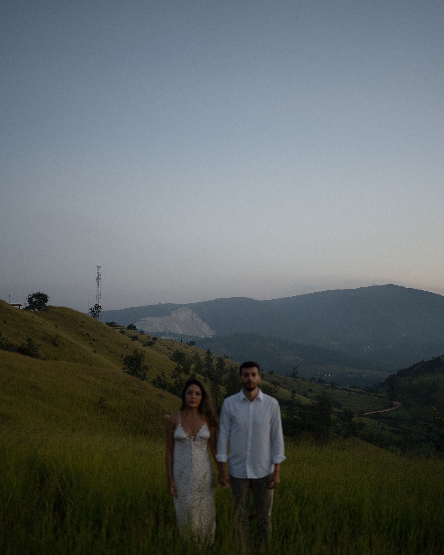 Sente a vibe de um casal que se entrega para as fotos de pré wedding 🔥 - 3 - 12