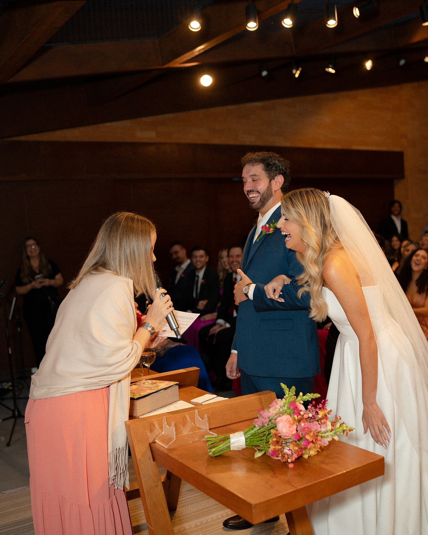 Mais um casamento incrível realizado com sucesso! Fiquem com a prévia da Bru e do Carlos! ❤️🔥🚀 - 3 - 8