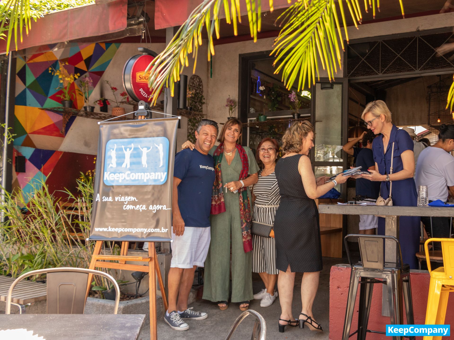 Keep Company Viagens para Solteiros - Confraternização na Vila Madalena/SP - 2 - 0