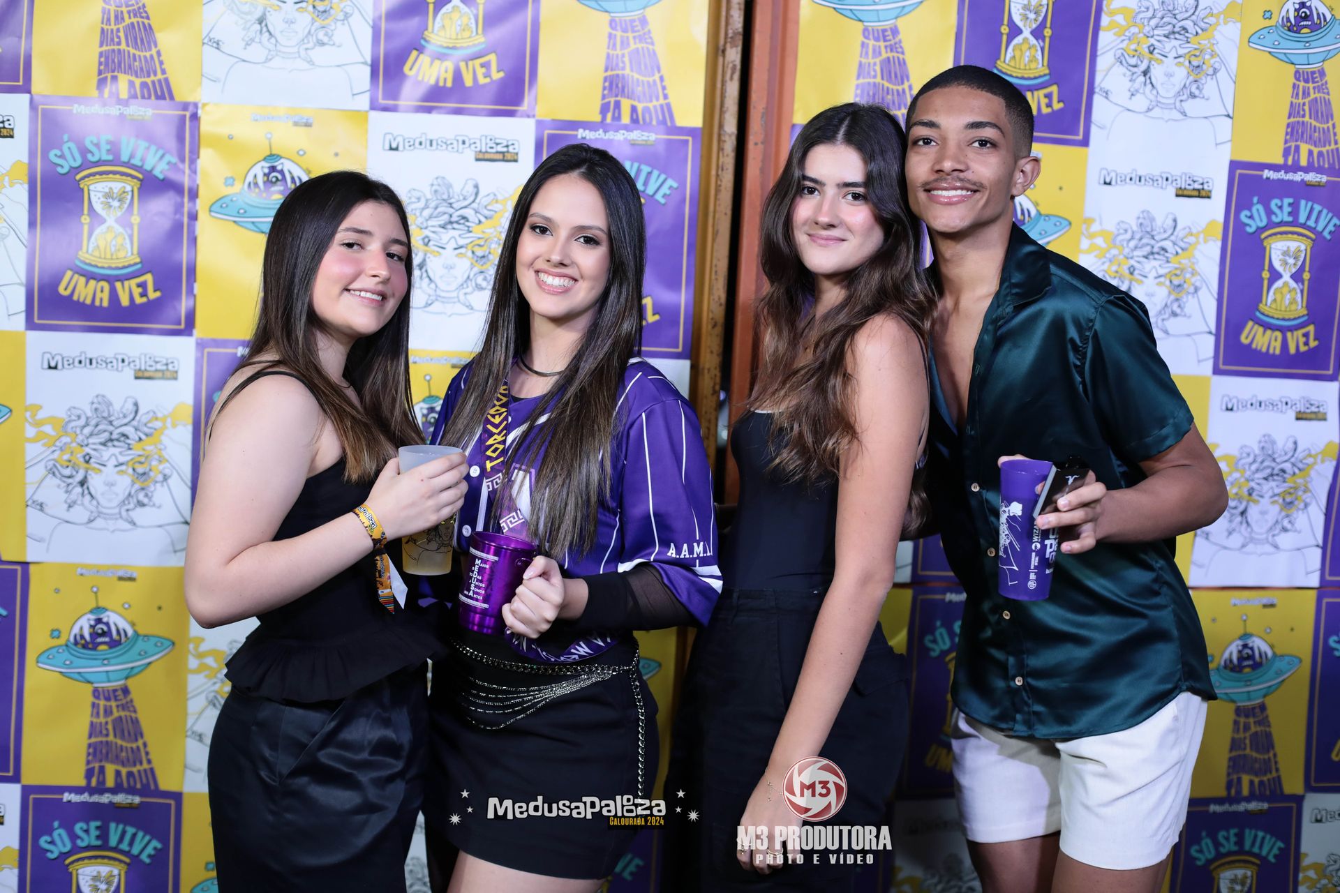 MEDUSAPALUZA 2024 - 2 - 2004