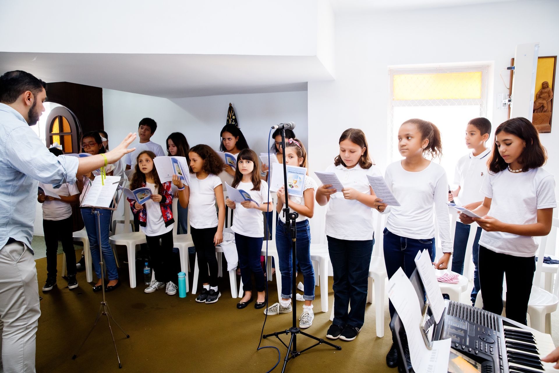 Primeira Comunhão Colégio São Paulo - 2 - 24