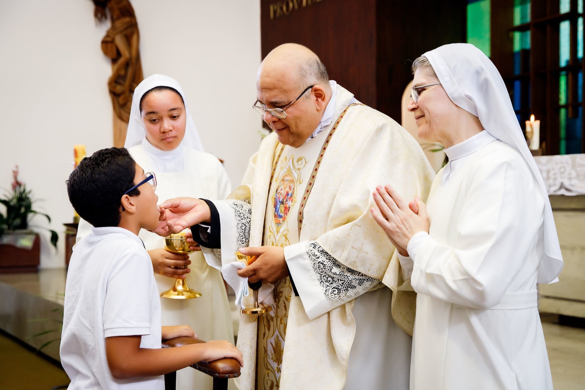 Primeira Comunhão Colégio São Paulo - 2 - 32