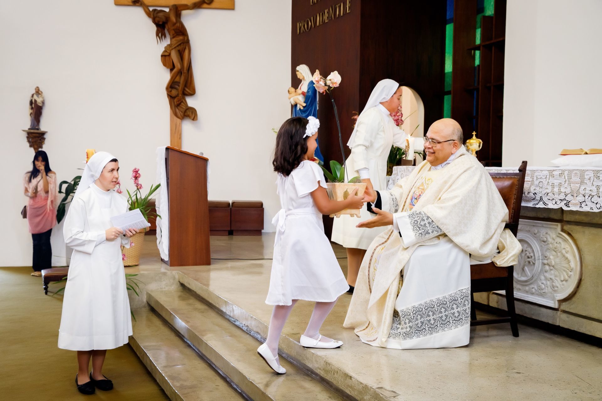 Primeira Comunhão Colégio São Paulo - 2 - 23
