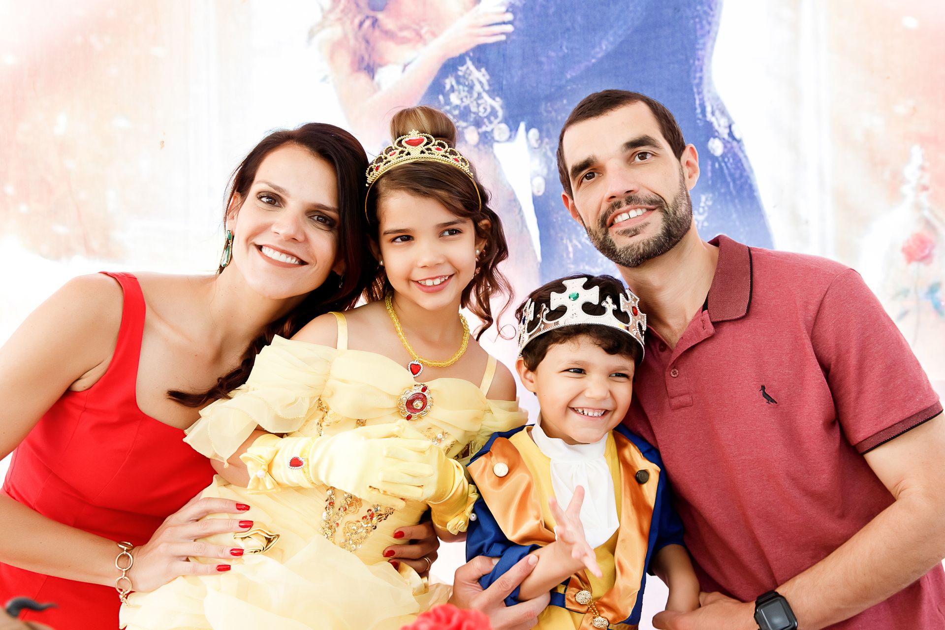 Festa em Camboinhas, Niterói: Um Final de Tarde Mágico com "A Bela e a Fera"! - 2 - 9