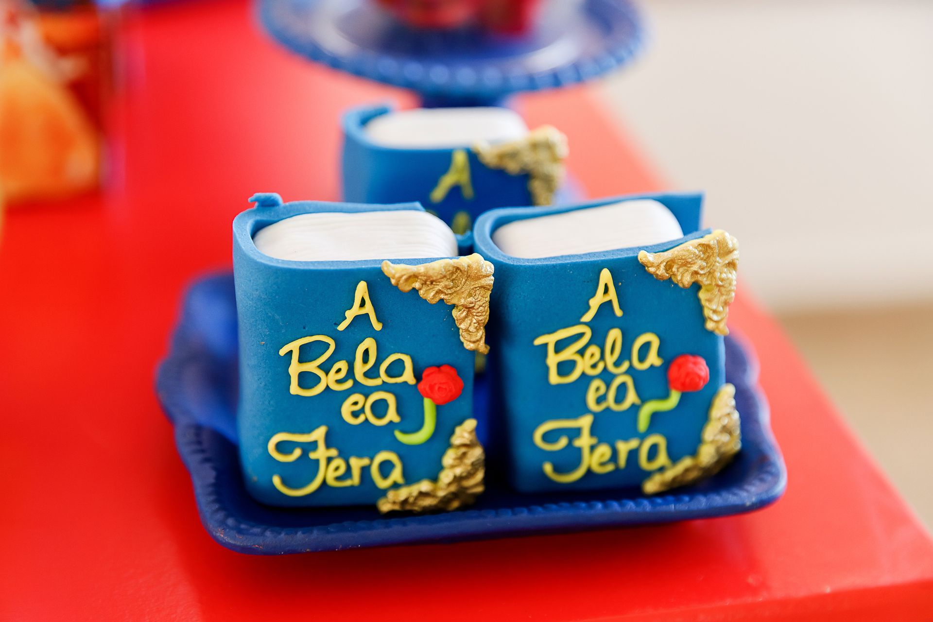 Festa em Camboinhas, Niterói: Um Final de Tarde Mágico com "A Bela e a Fera"! - 2 - 5