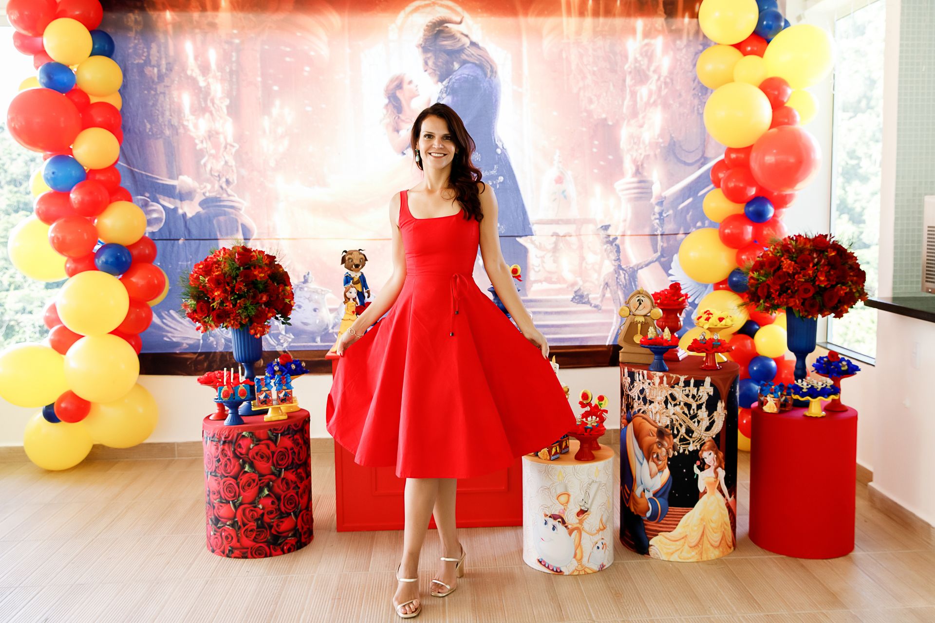 Festa em Camboinhas, Niterói: Um Final de Tarde Mágico com "A Bela e a Fera"! - 2 - 7