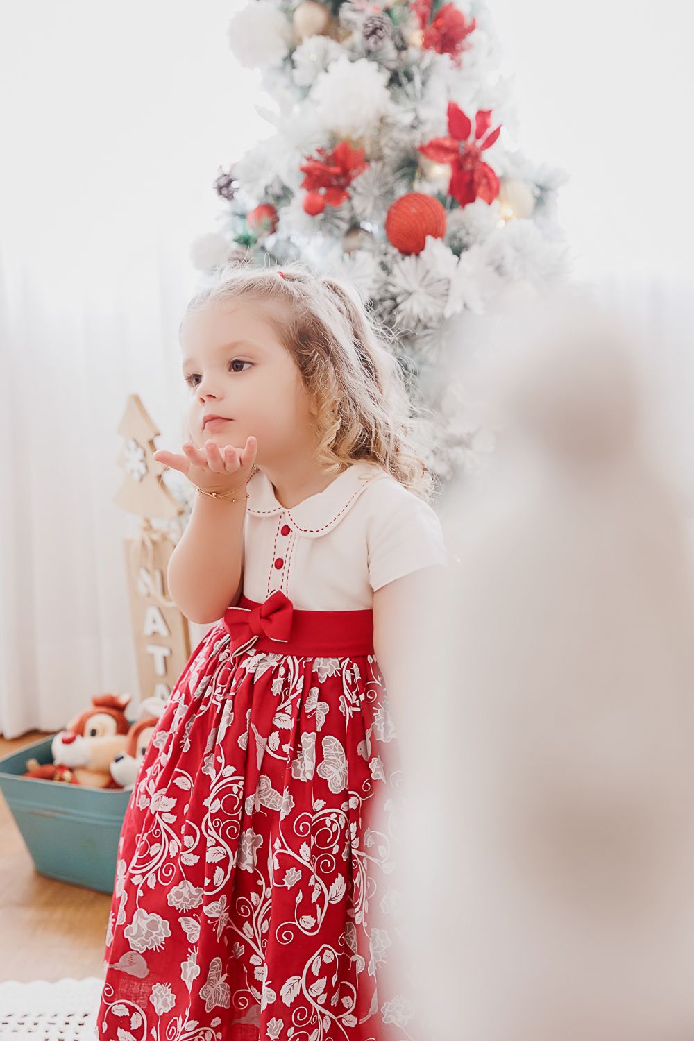 Um Natal Iluminado e Alegre: O Encantador Ensaio de Alice em São Francisco, Niterói - 3 - 11