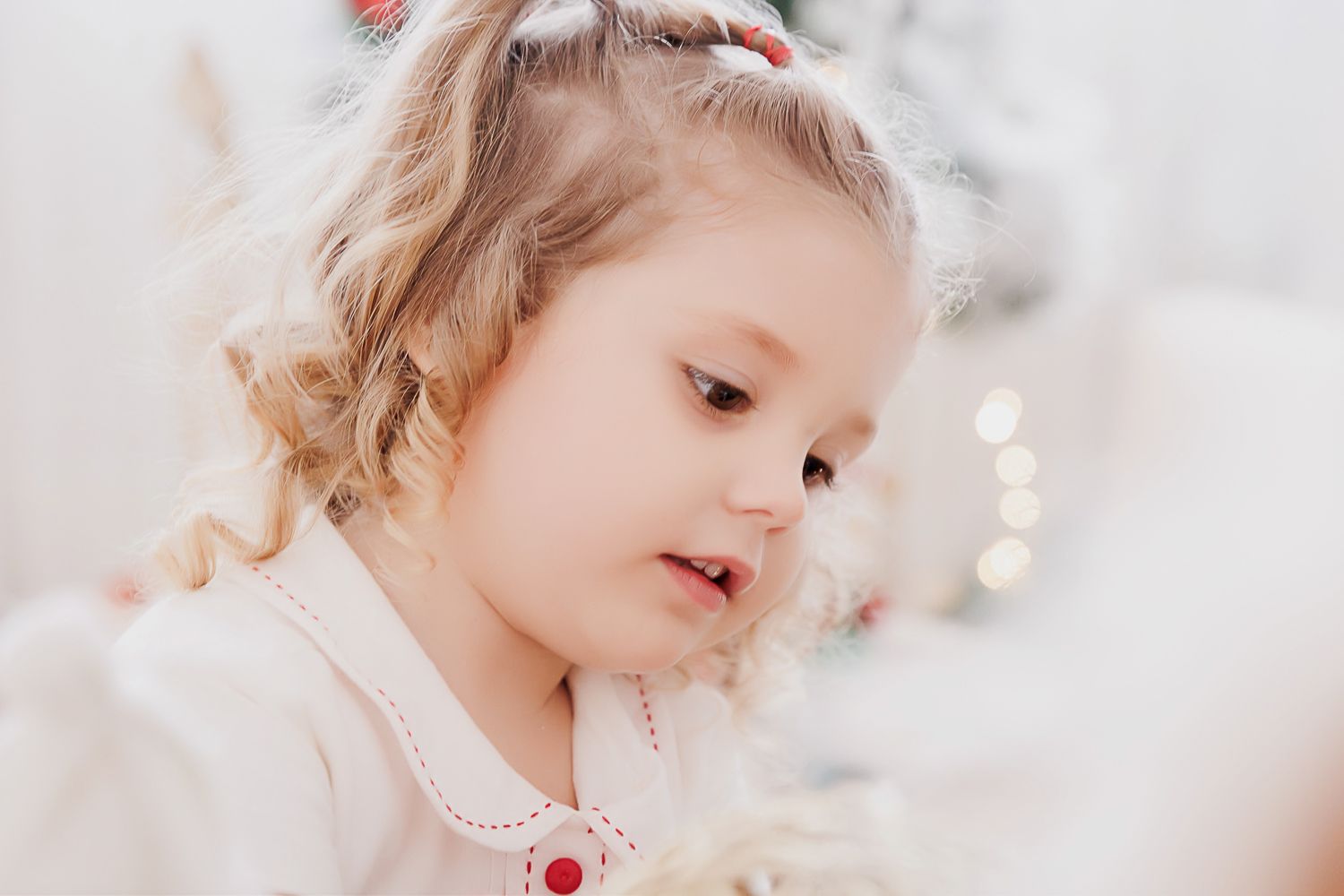 Um Natal Iluminado e Alegre: O Encantador Ensaio de Alice em São Francisco, Niterói - 3 - 23