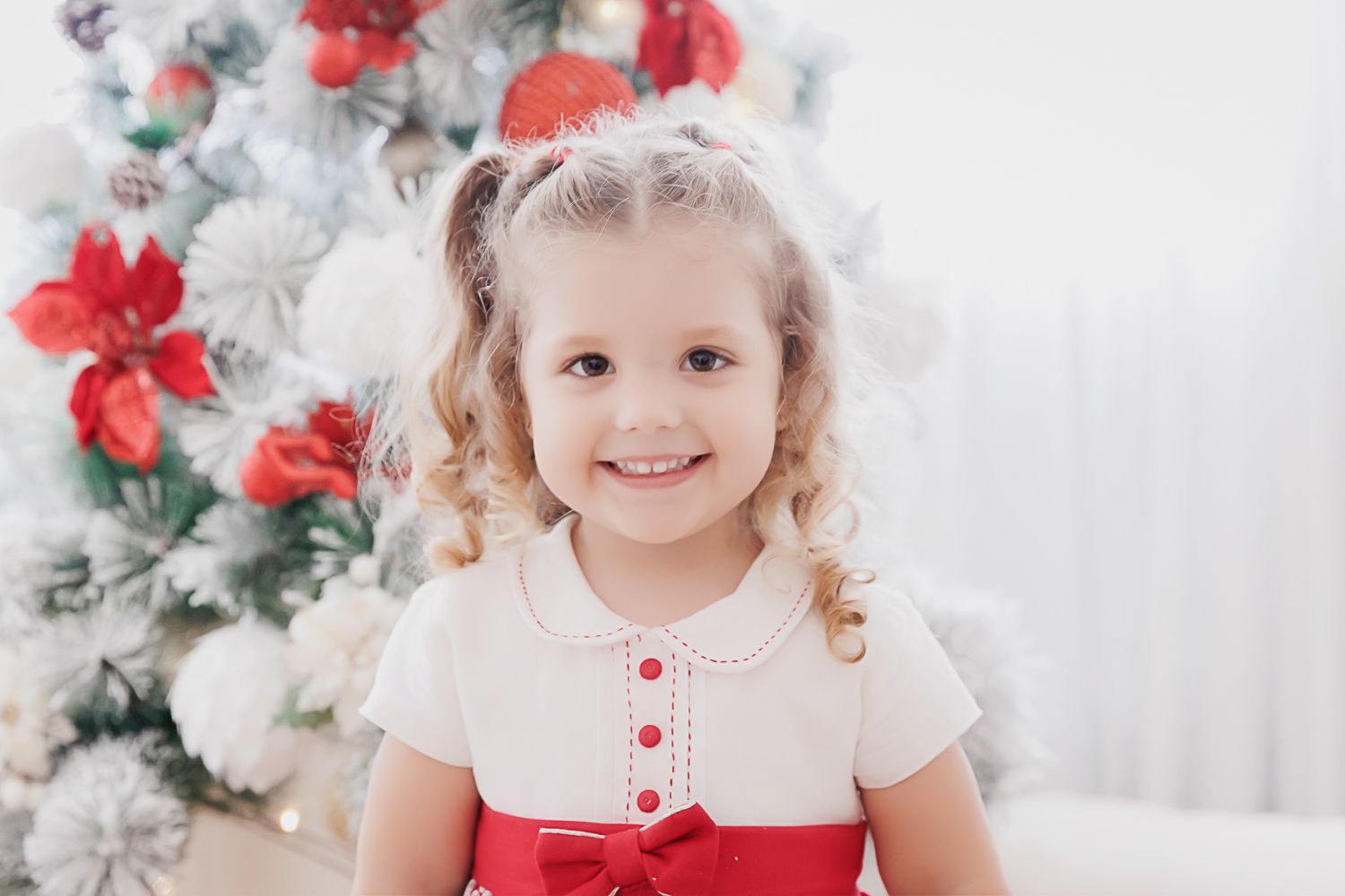 Um Natal Iluminado e Alegre: O Encantador Ensaio de Alice em São Francisco, Niterói - 3 - 24