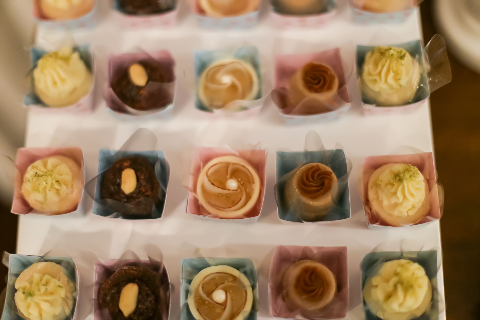 Encantos de uma Celebração Íntima: O Jantar de Aniversário Estiloso de Elena - 2 - 29