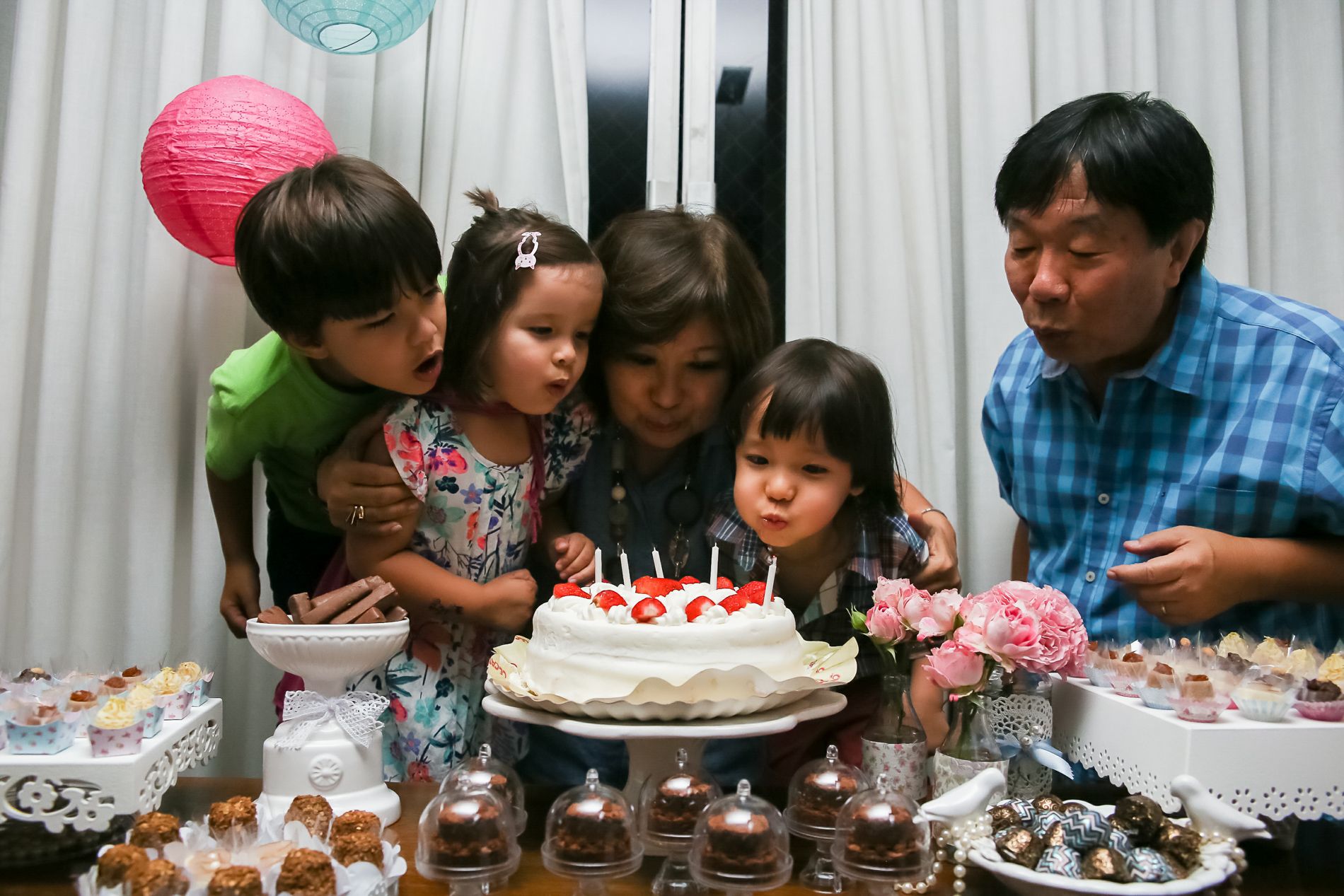 Encantos de uma Celebração Íntima: O Jantar de Aniversário Estiloso de Elena - 2 - 66