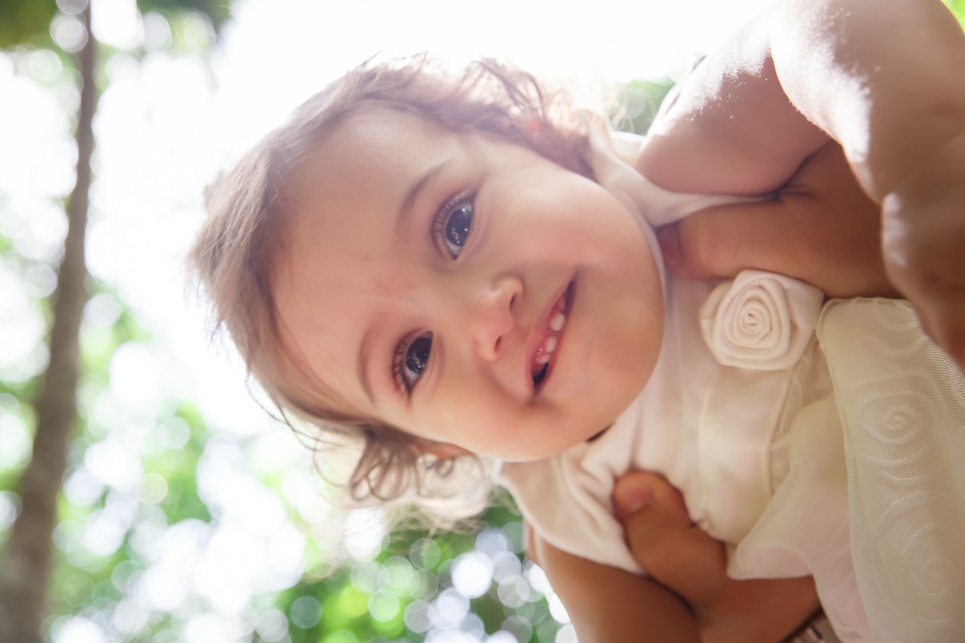 O Maravilhoso Ciclo de Um Ano: Encerrando o Acompanhamento da Milena com um Ensaio Familiar no Parque Lage - 2 - 26