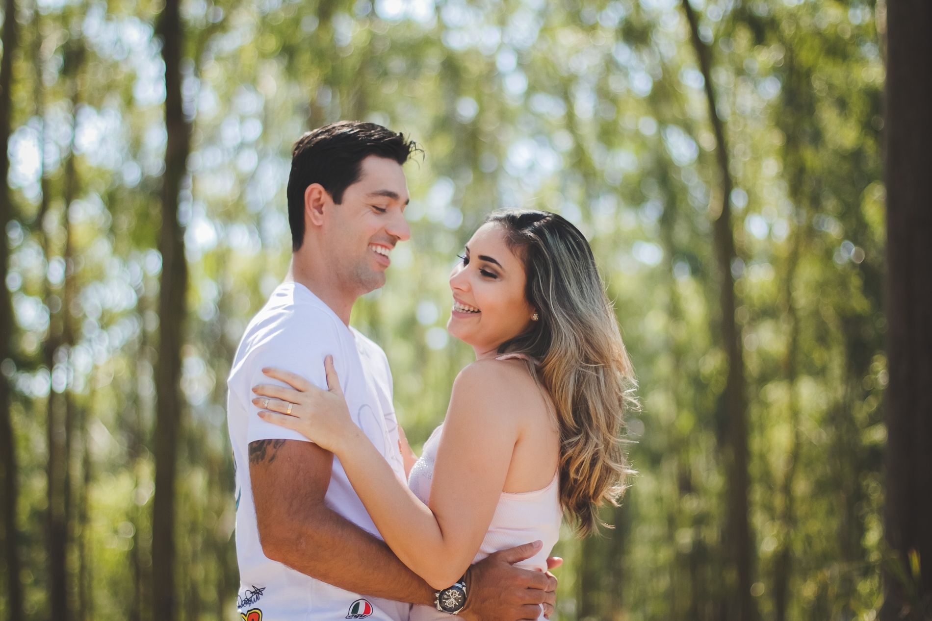 Amor em Cada Clique: A História de um Ensaio de Casal no Parque da Cidade em Niterói - 2 - 22